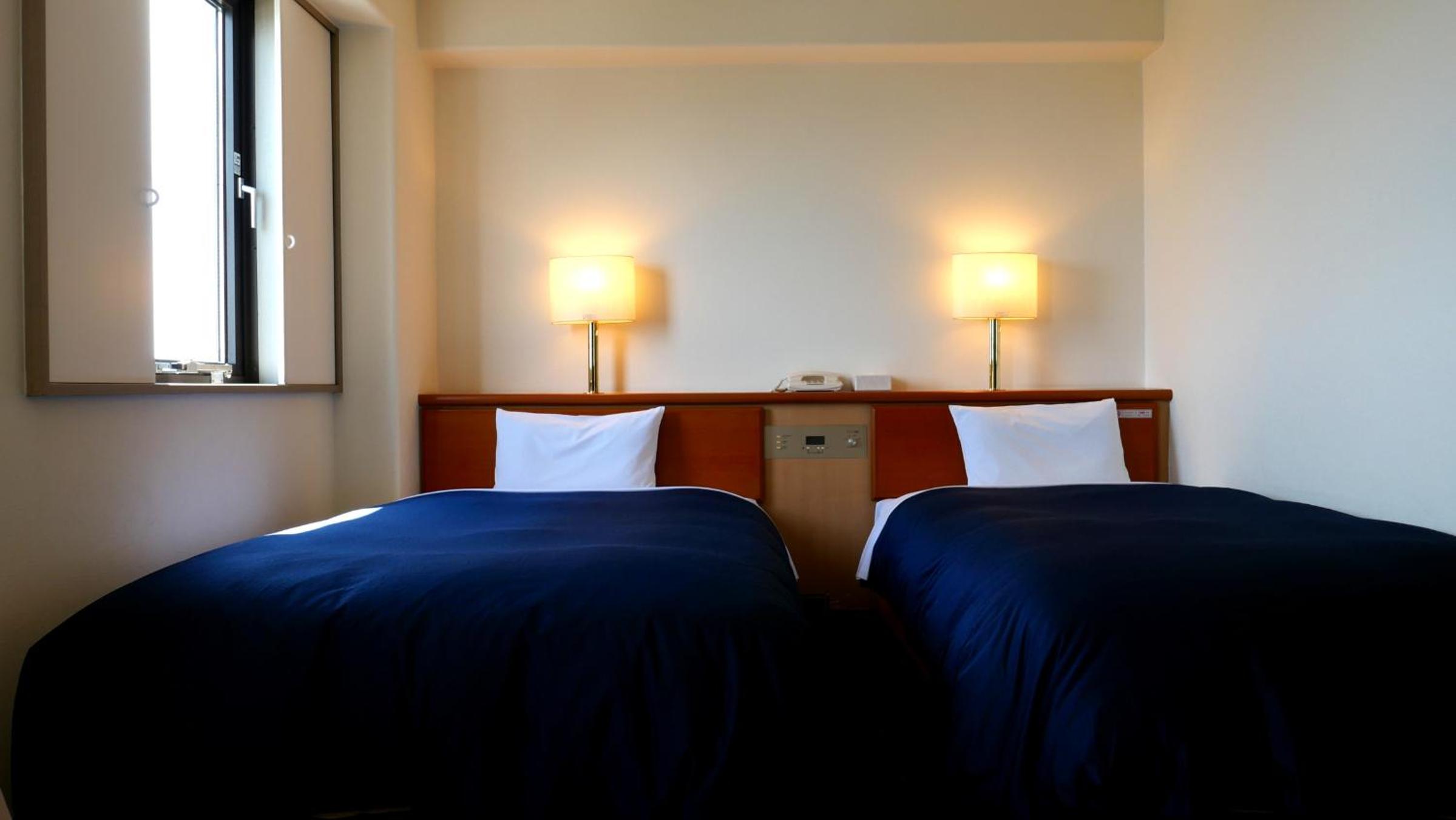 Twin Room - Photo 4