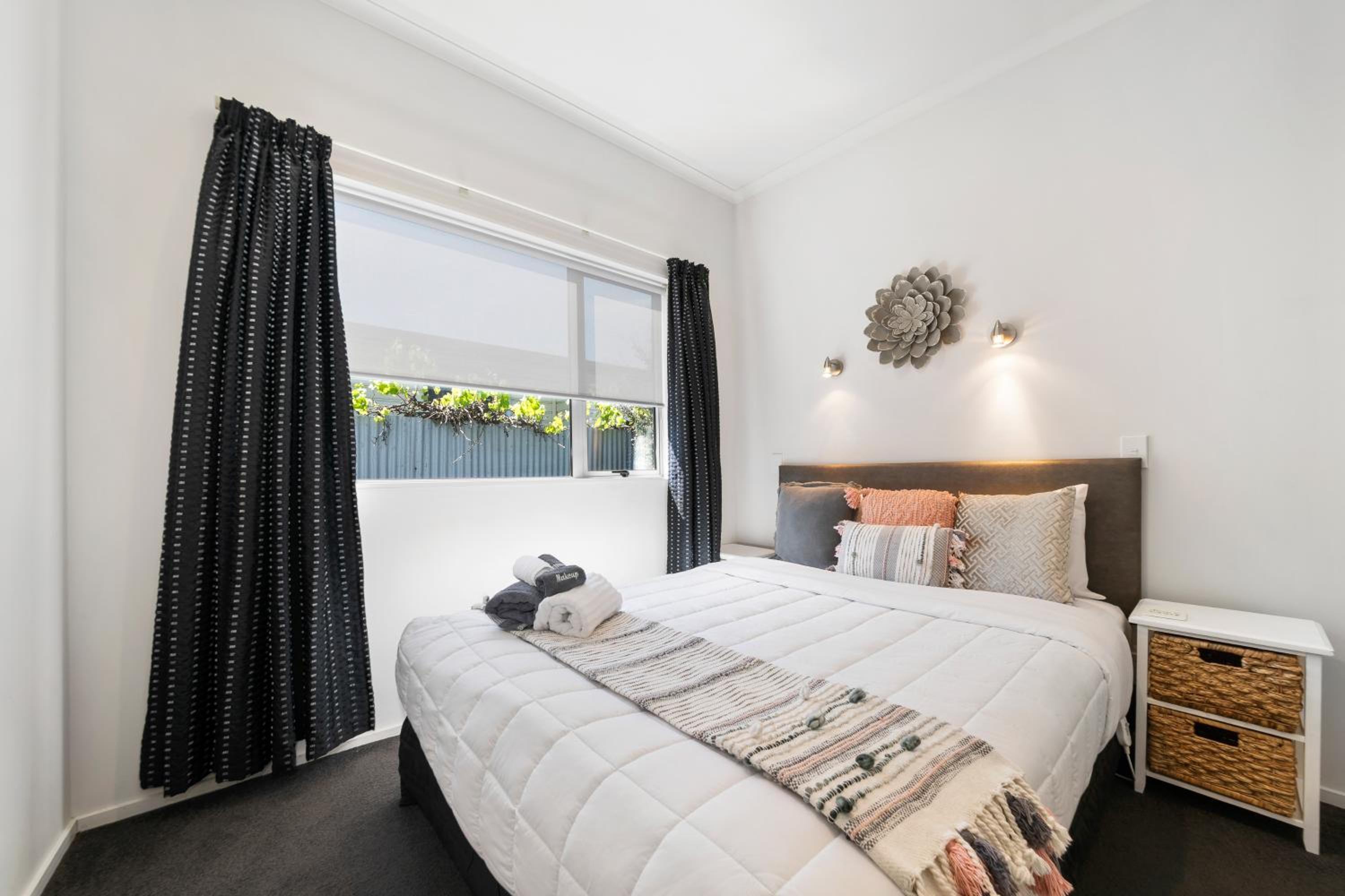 Three Bedroom Family Apartment - Photo 3
