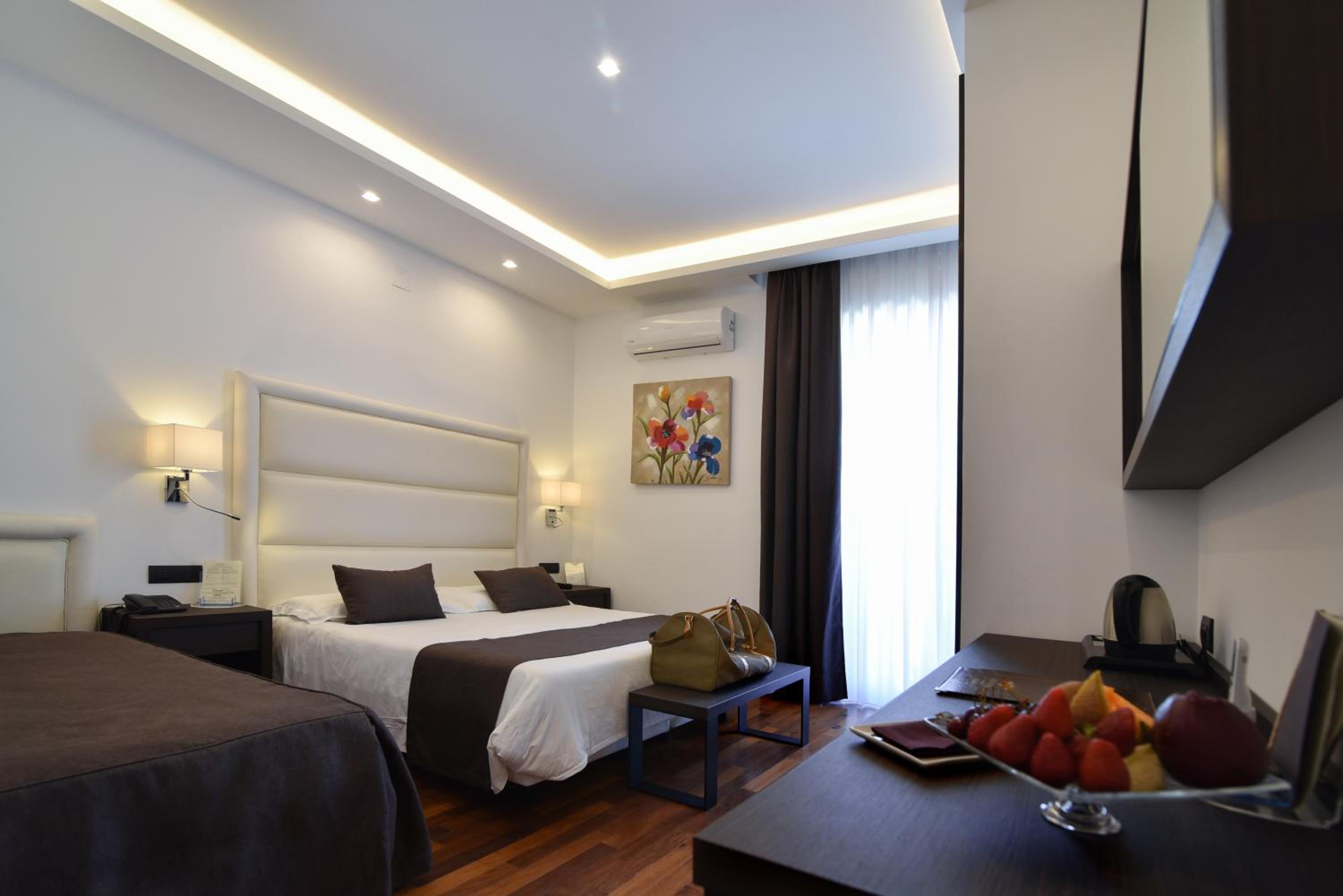 Triple Room - Photo 7