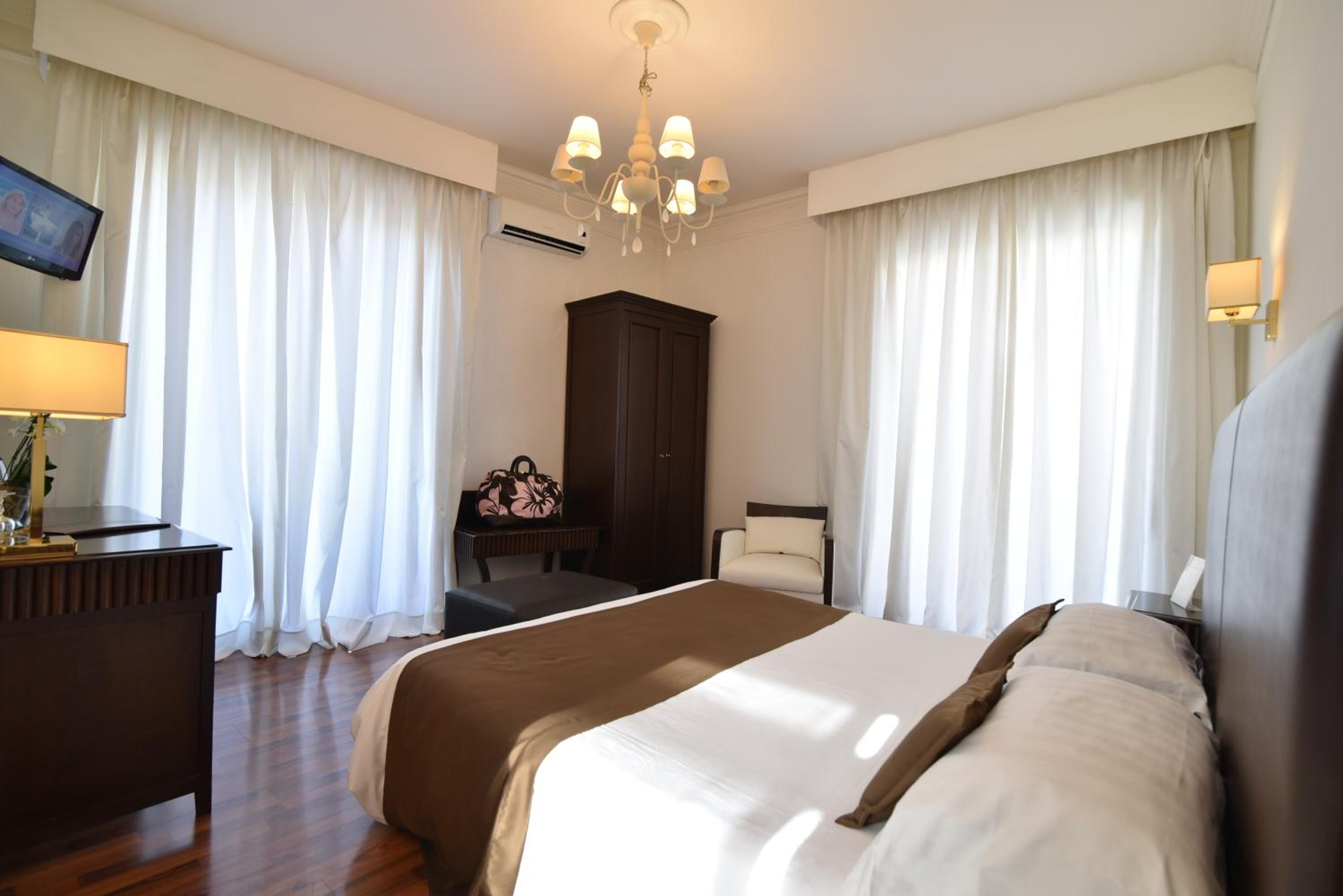 Superior Double Room - Photo 6