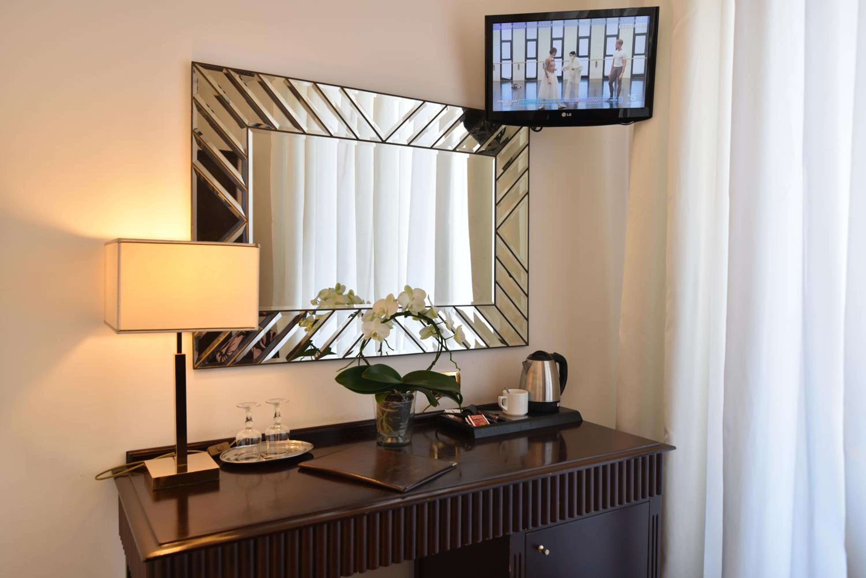 Superior Double Room - Photo 7