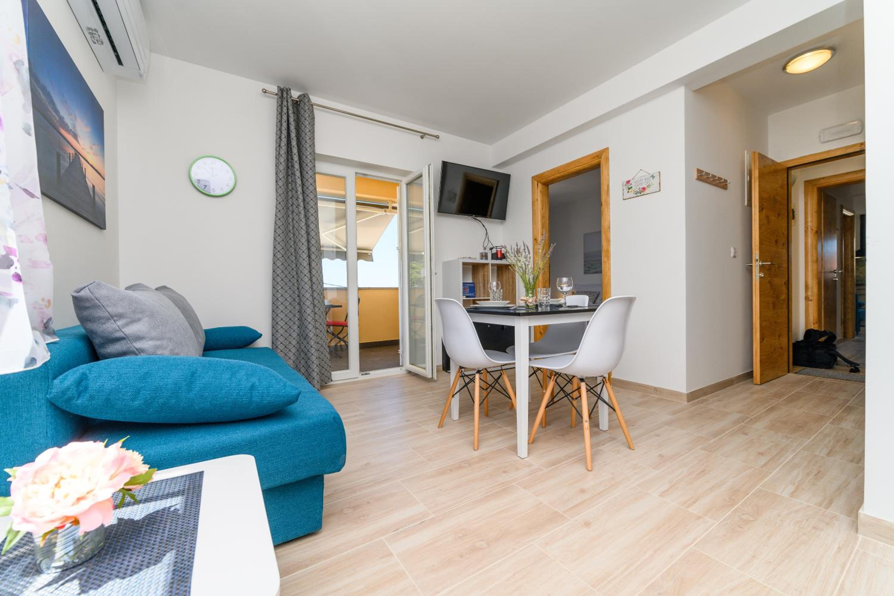 Apartment with Sea View