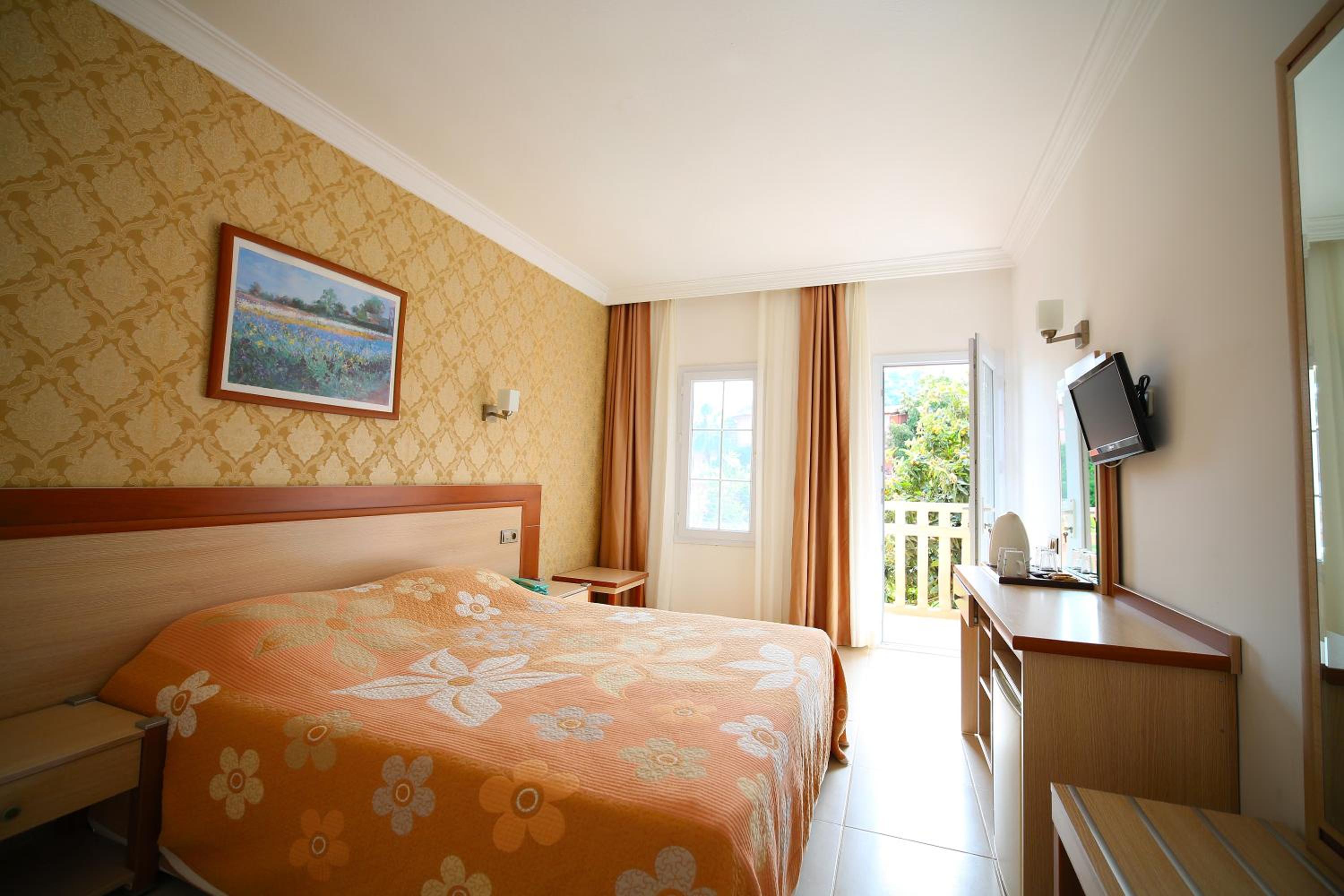 Standard Double or Twin Room with Balcony