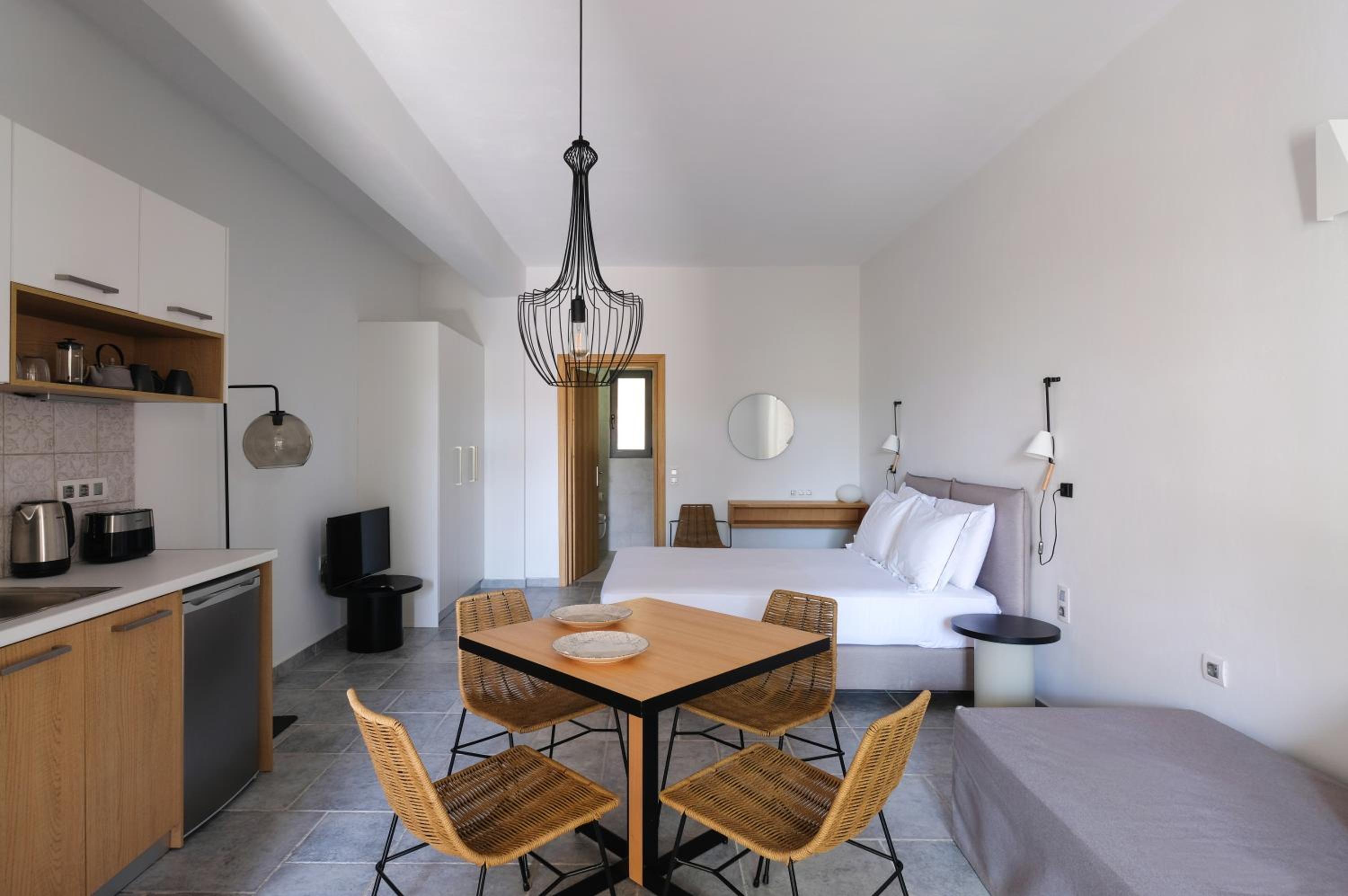 Double or Twin Room with Garden View photo 2