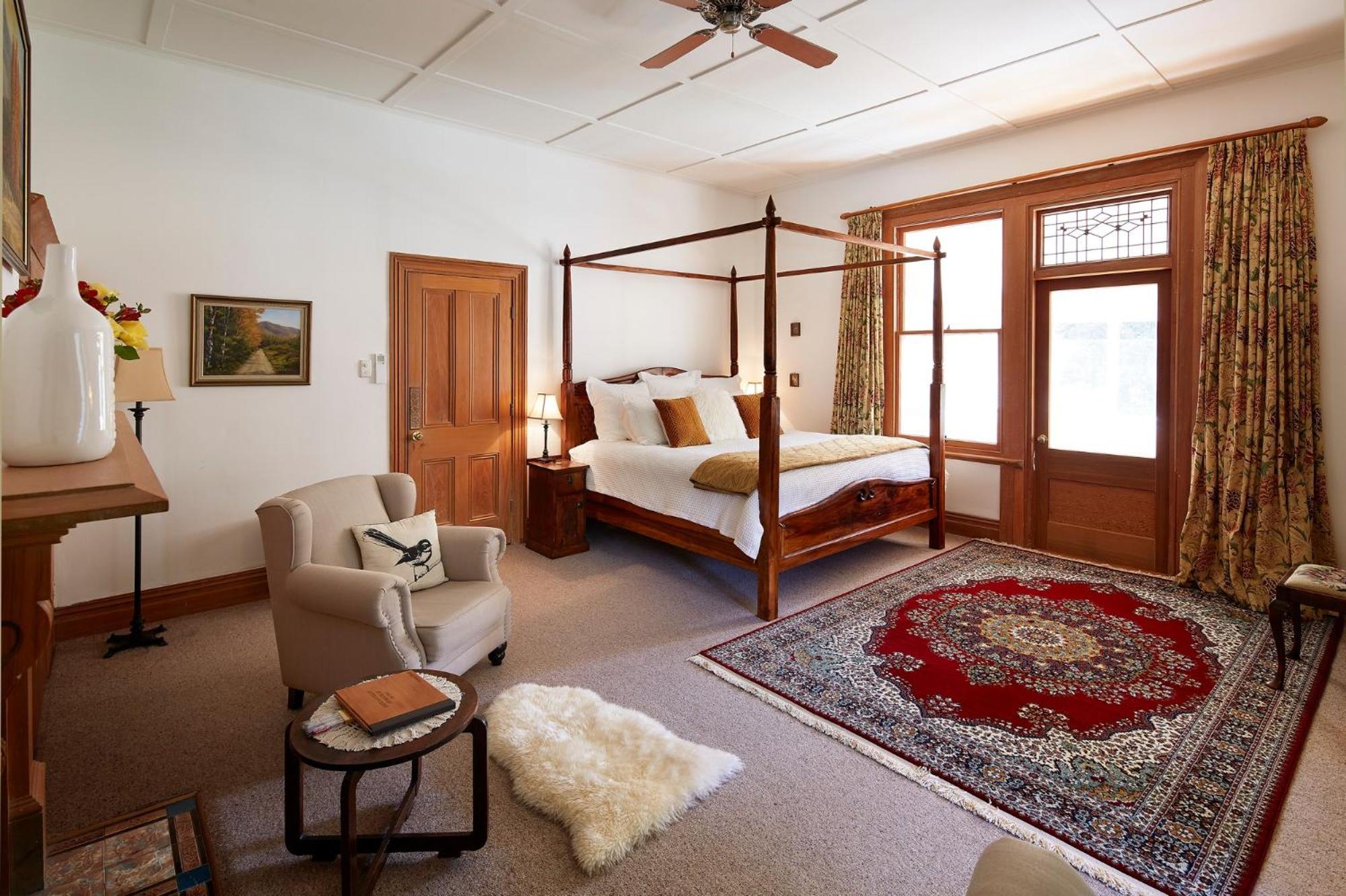 Executive Suite photo 1