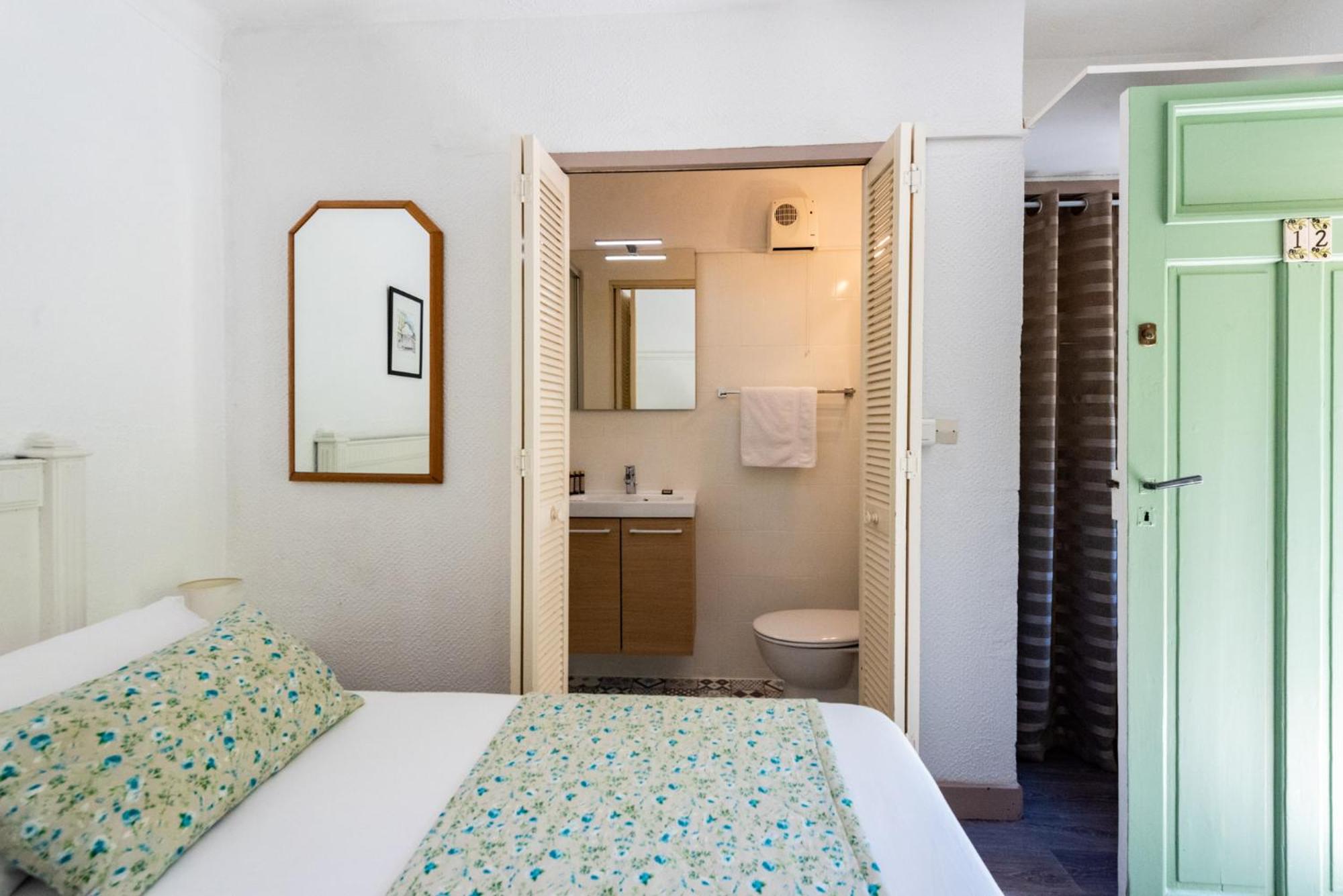 Single Room with Terrace