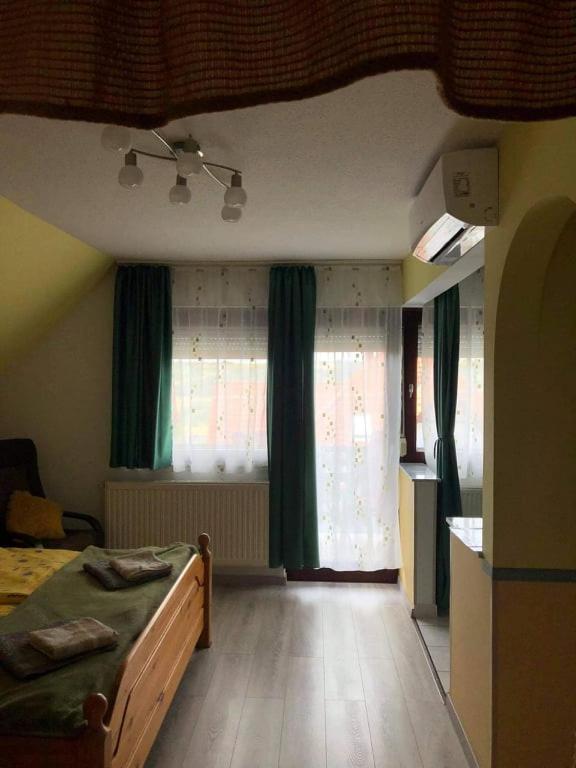 Apartment with Balcony photo 1