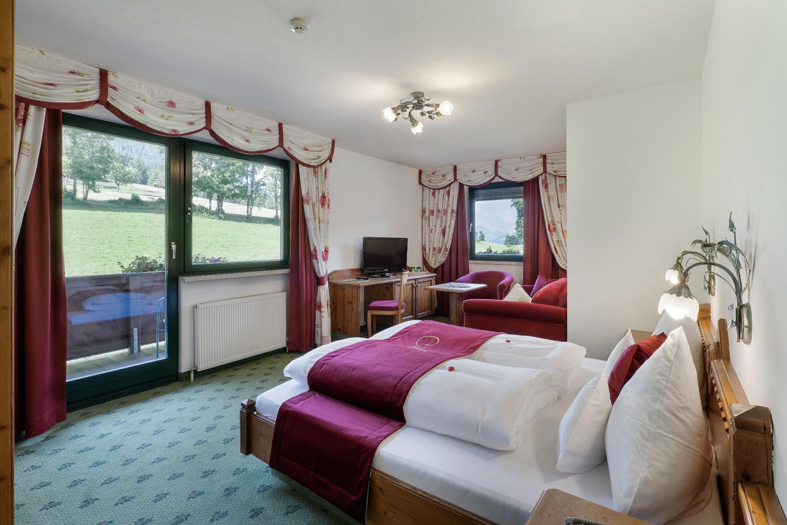 Standard Double Room - Photo 4