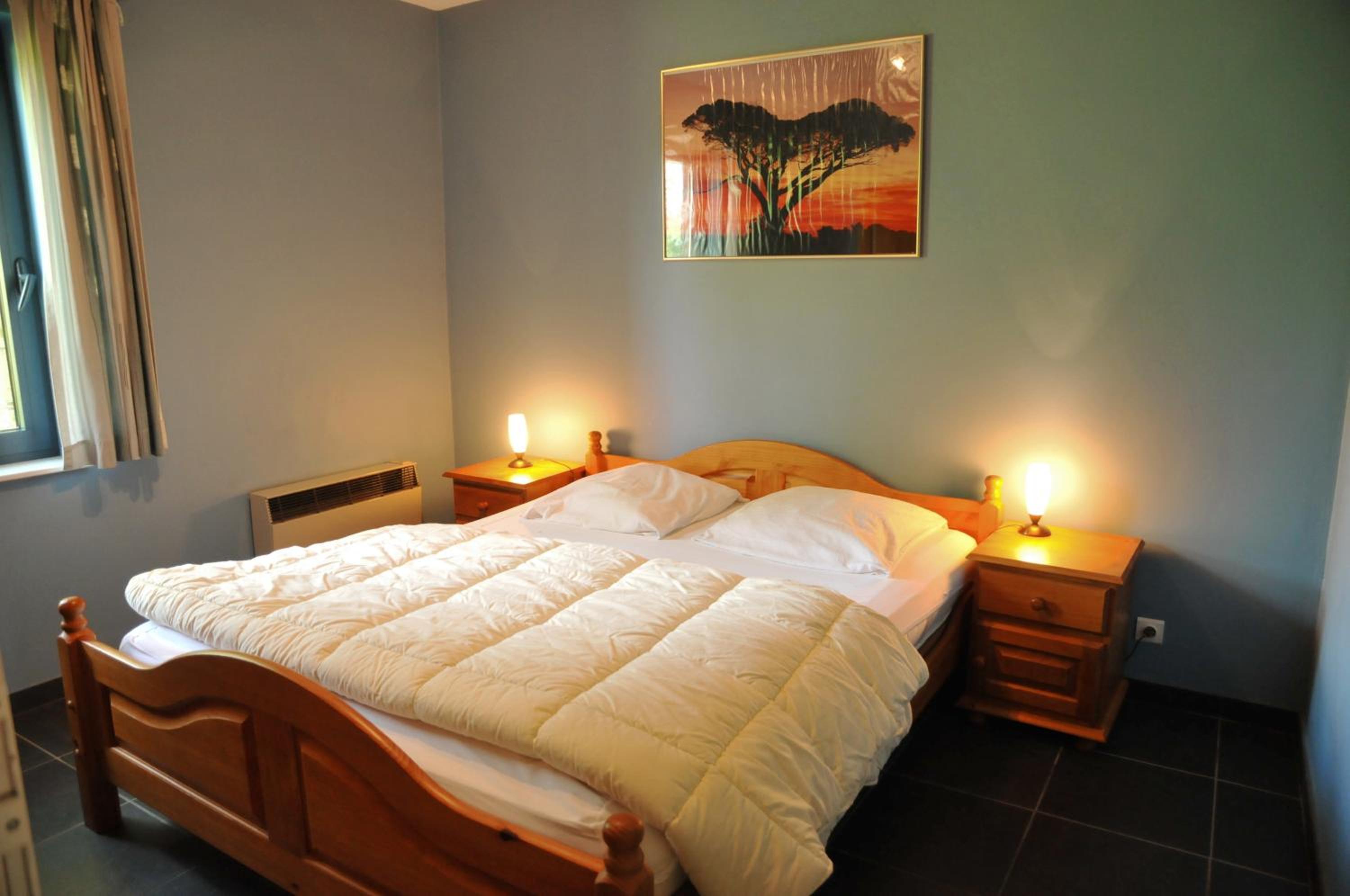 Four-Bedroom House photo 3
