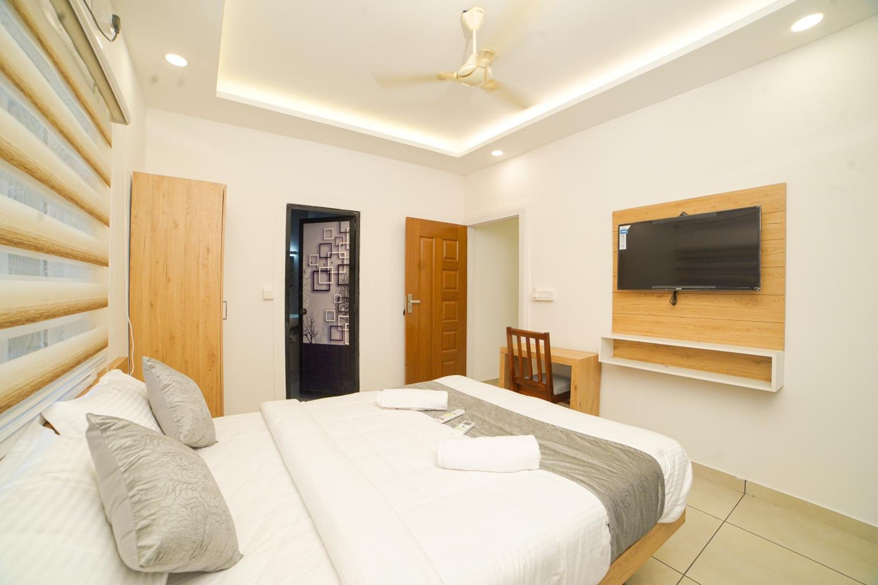 Deluxe Double Room - Photo 4