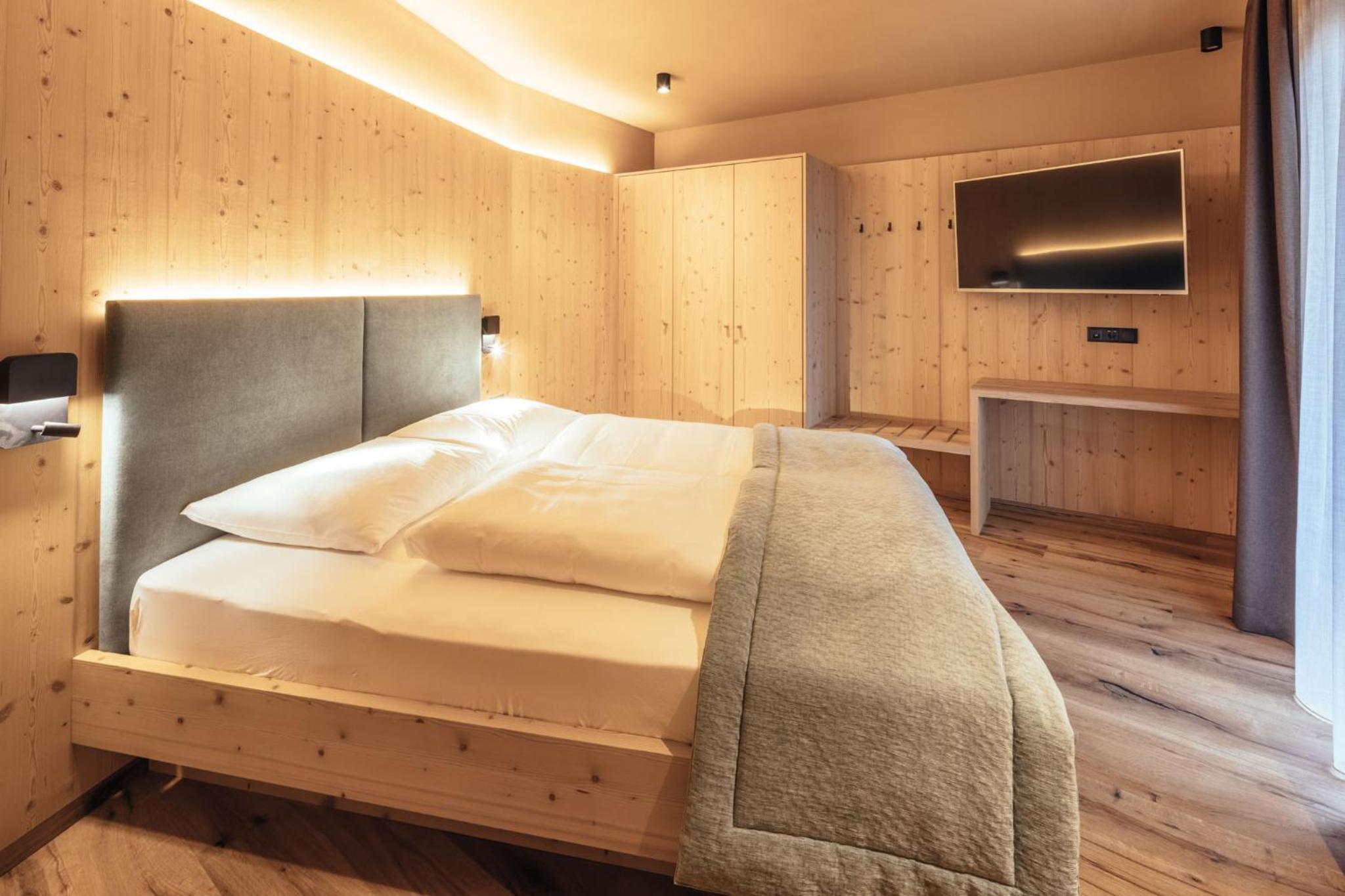 Junior Suite - Photo 1
