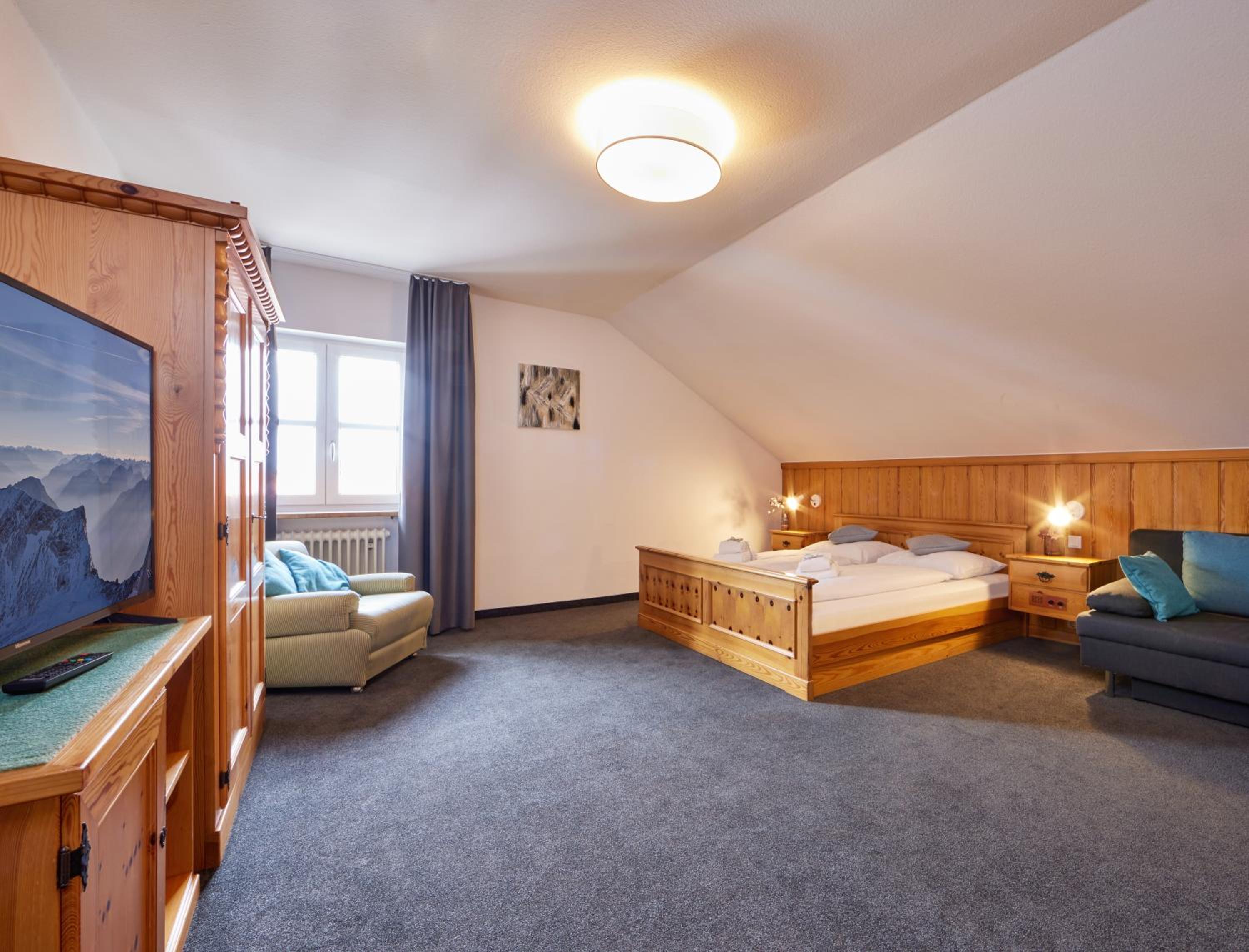 Standard Double Room - Photo 3