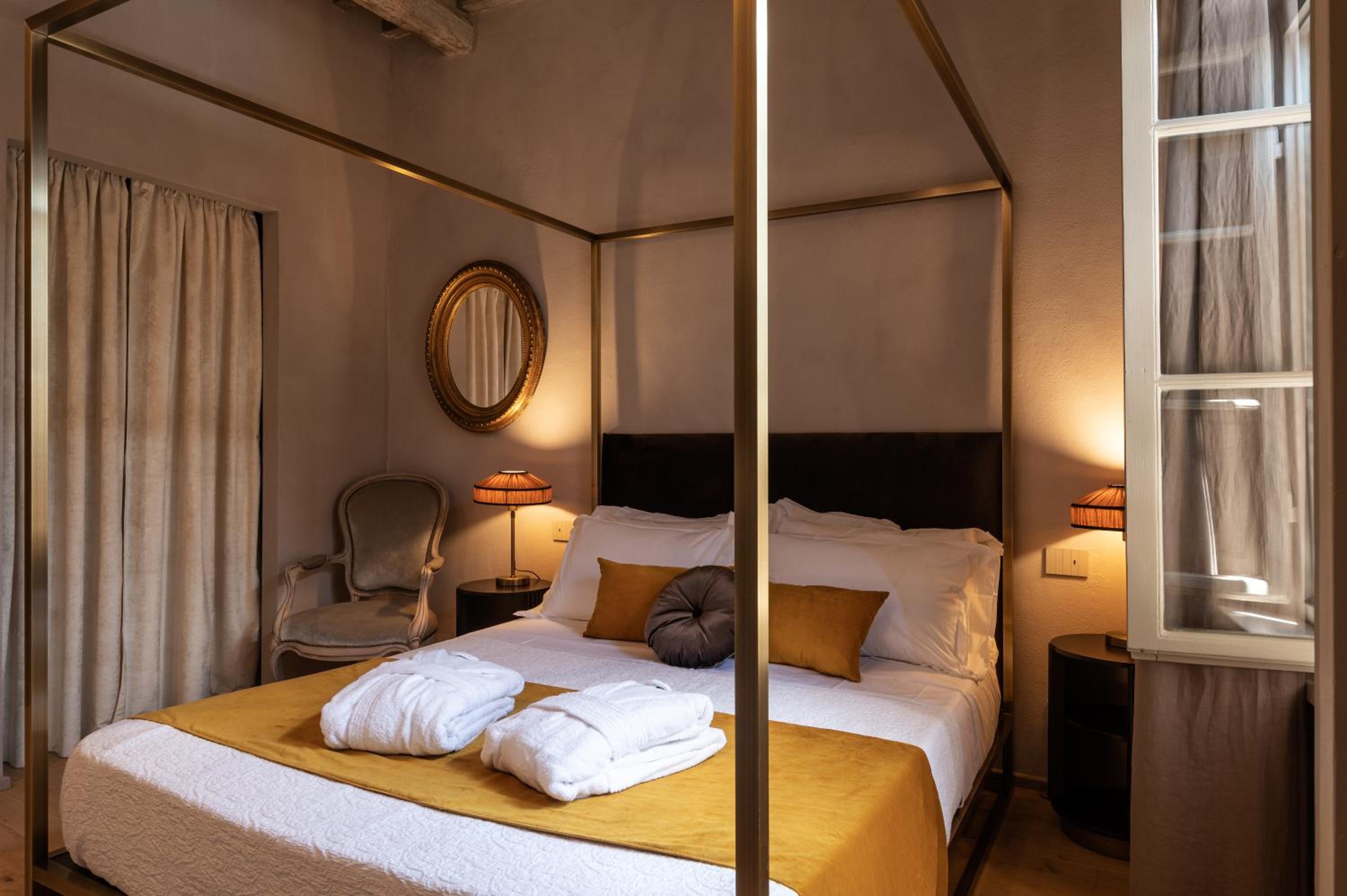 Deluxe Double Room with Castle View photo 3