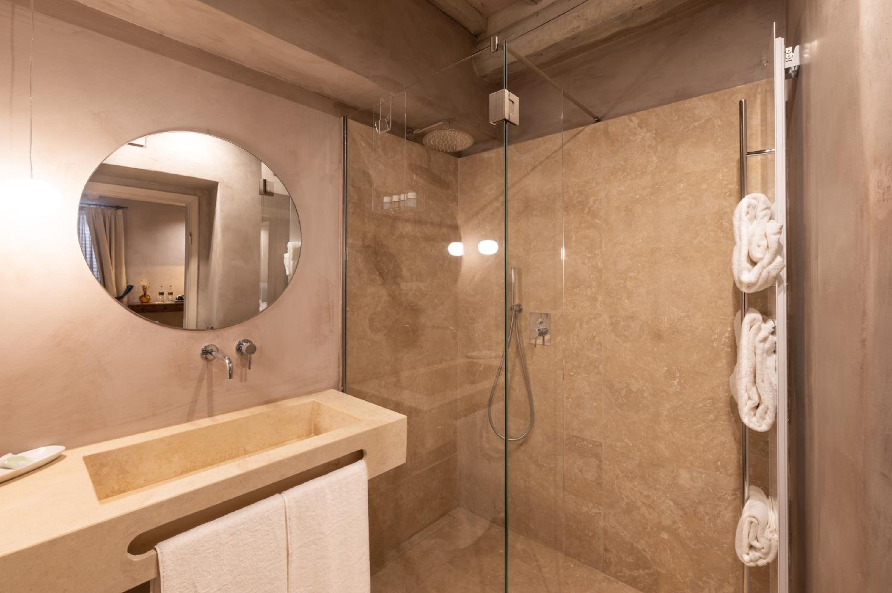 Deluxe Double Room with Castle View photo 3