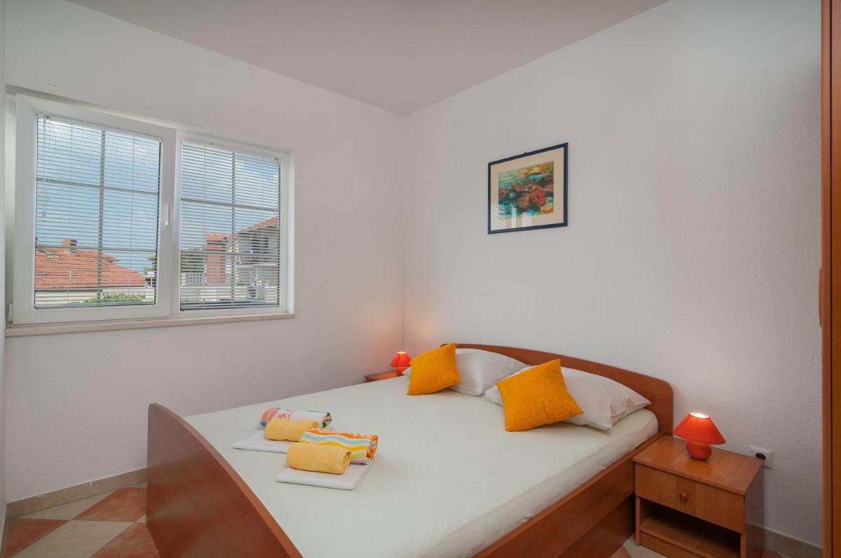 One Bedroom Apartment with Balcony photo 1