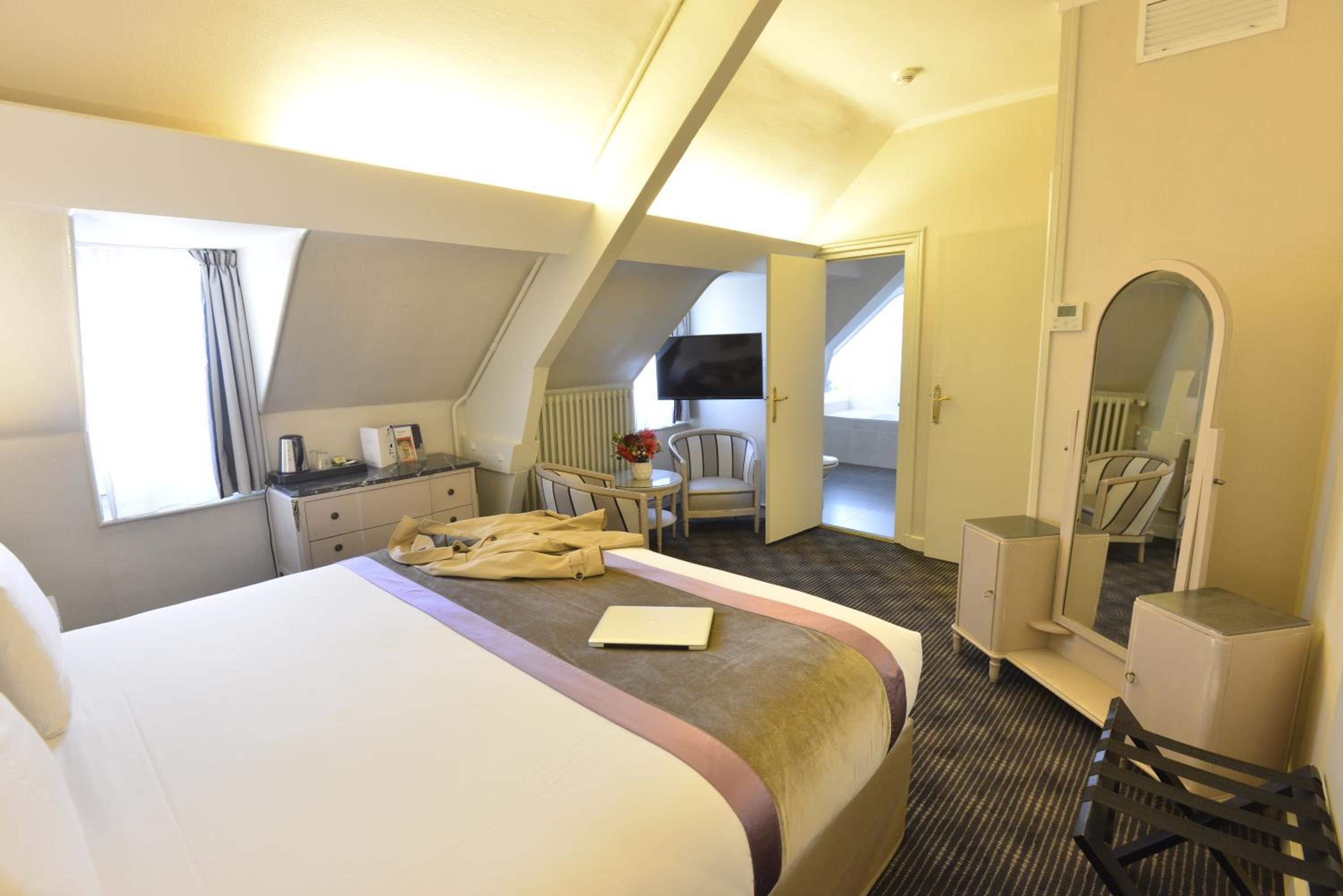 Privilege Double Room - Photo 1