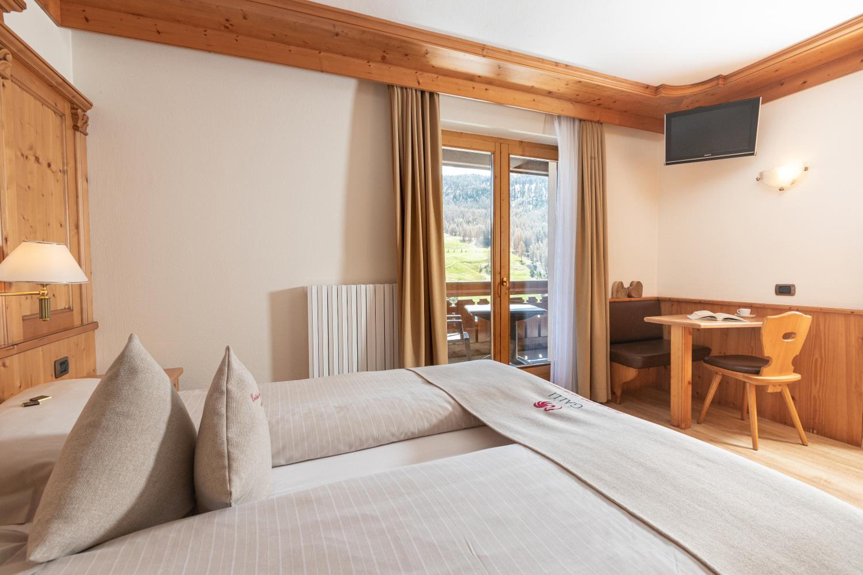 Standard Double or Twin Room with Balcony photo 3