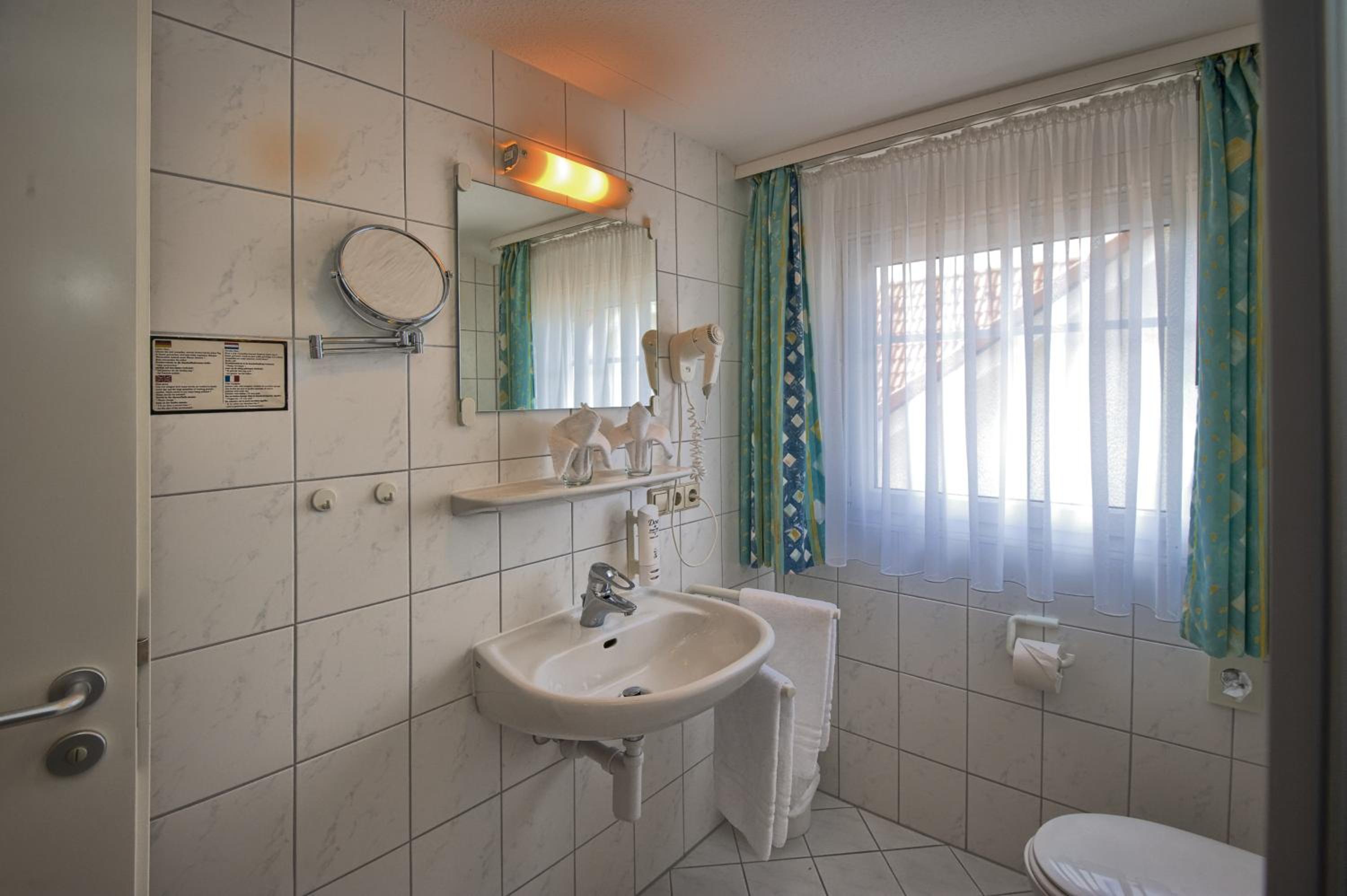 Double Room - Photo 3