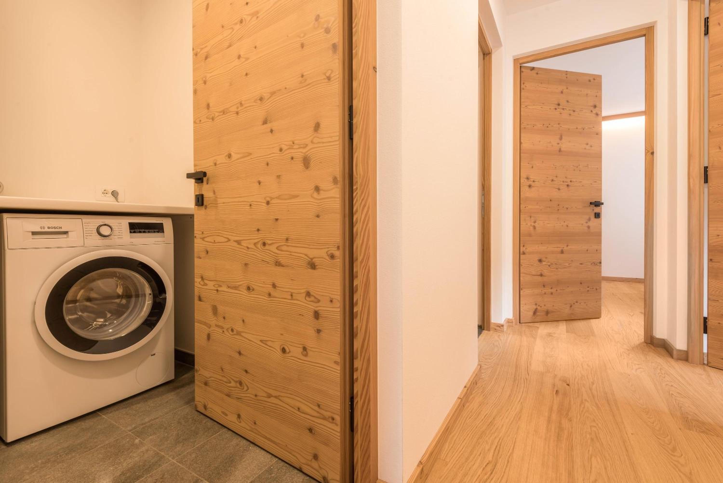 Two-Bedroom Deluxe Apartment with Garden View photo 3