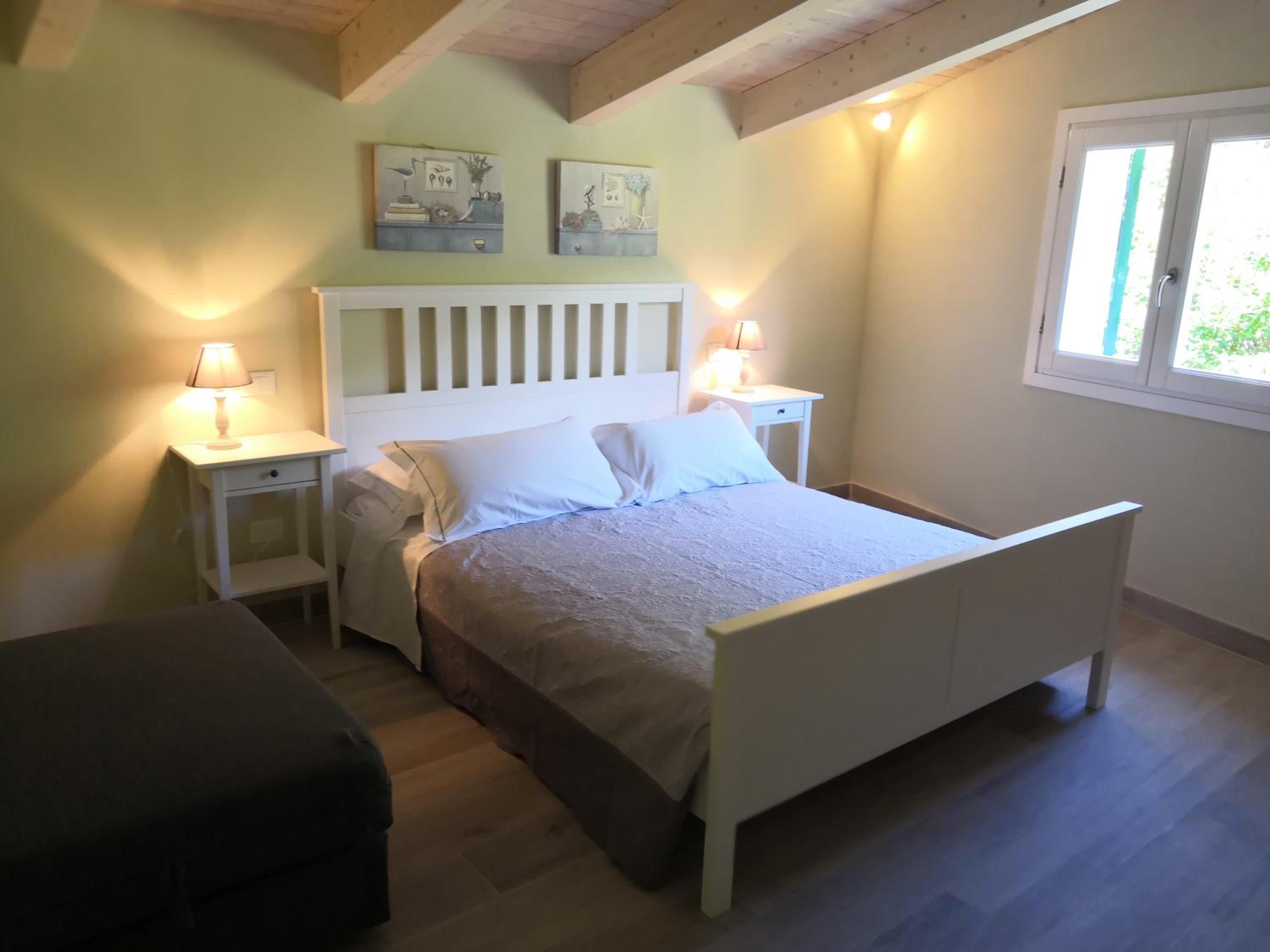 Standard Double Room - Photo 2