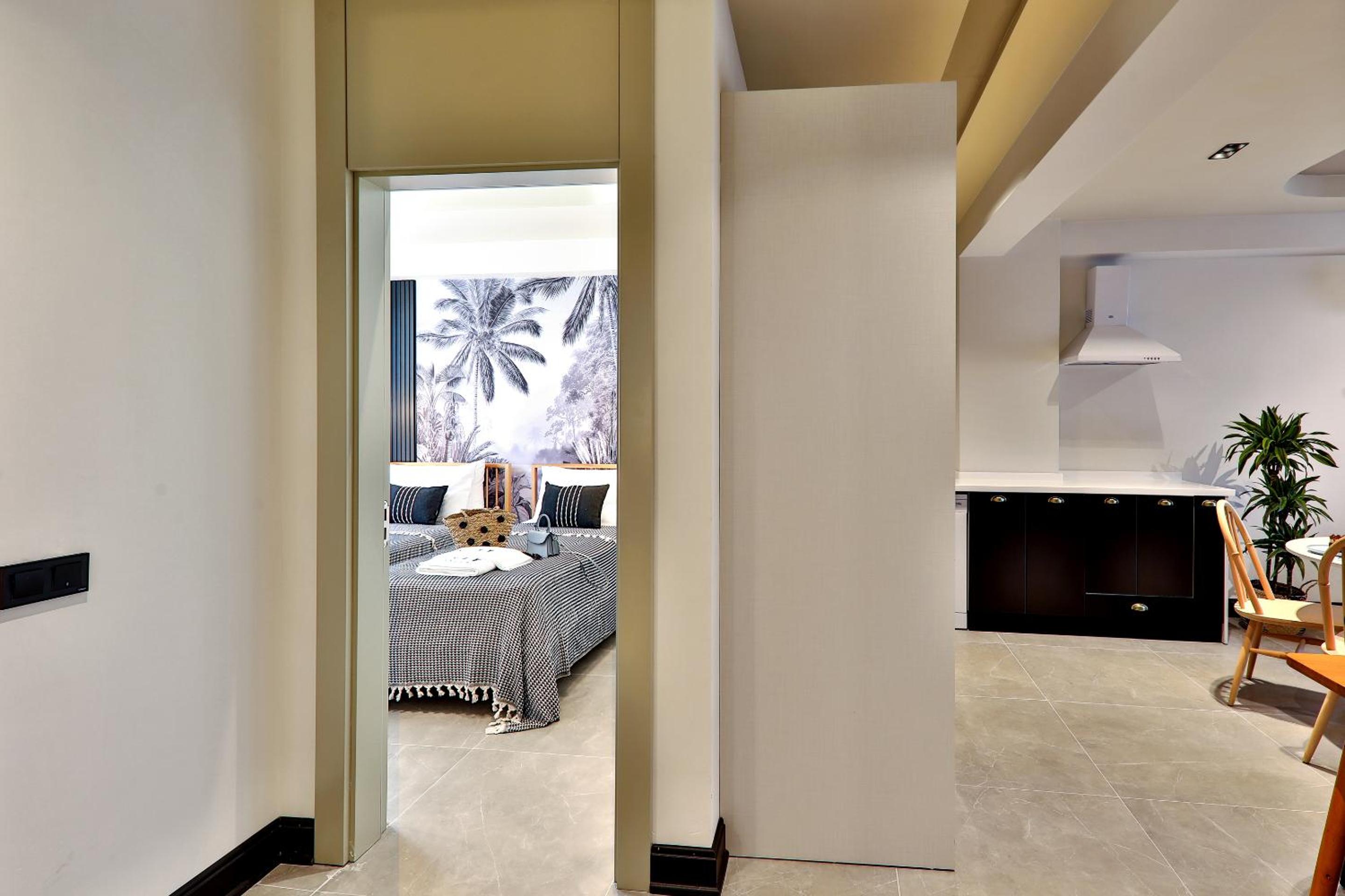 Two-Bedroom Suite - Photo 17