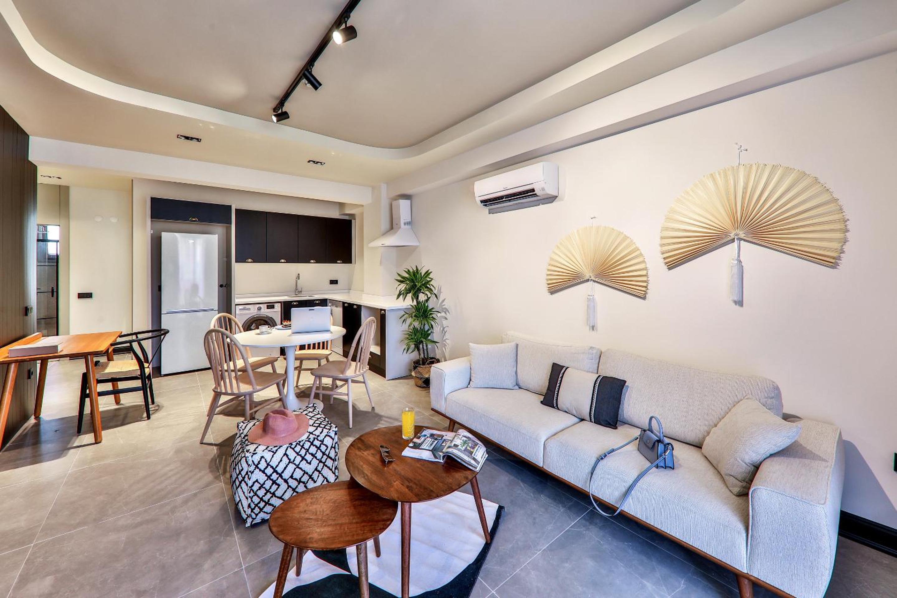 Two-Bedroom Suite - Photo 1