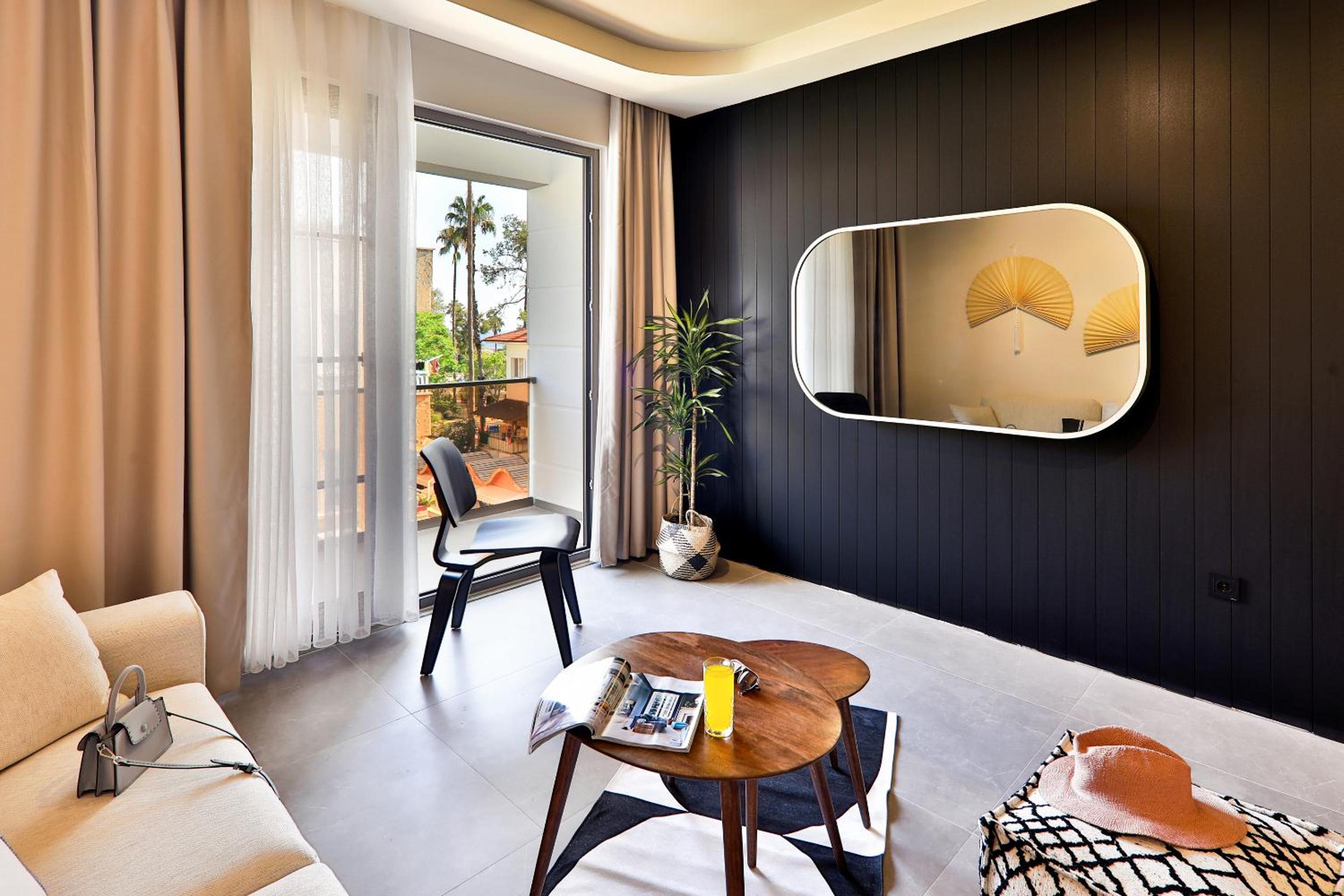Two-Bedroom Suite - Photo 16