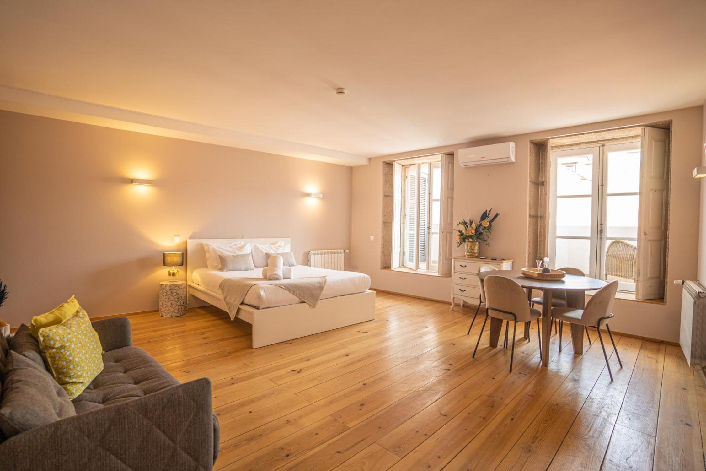 Superior Apartment