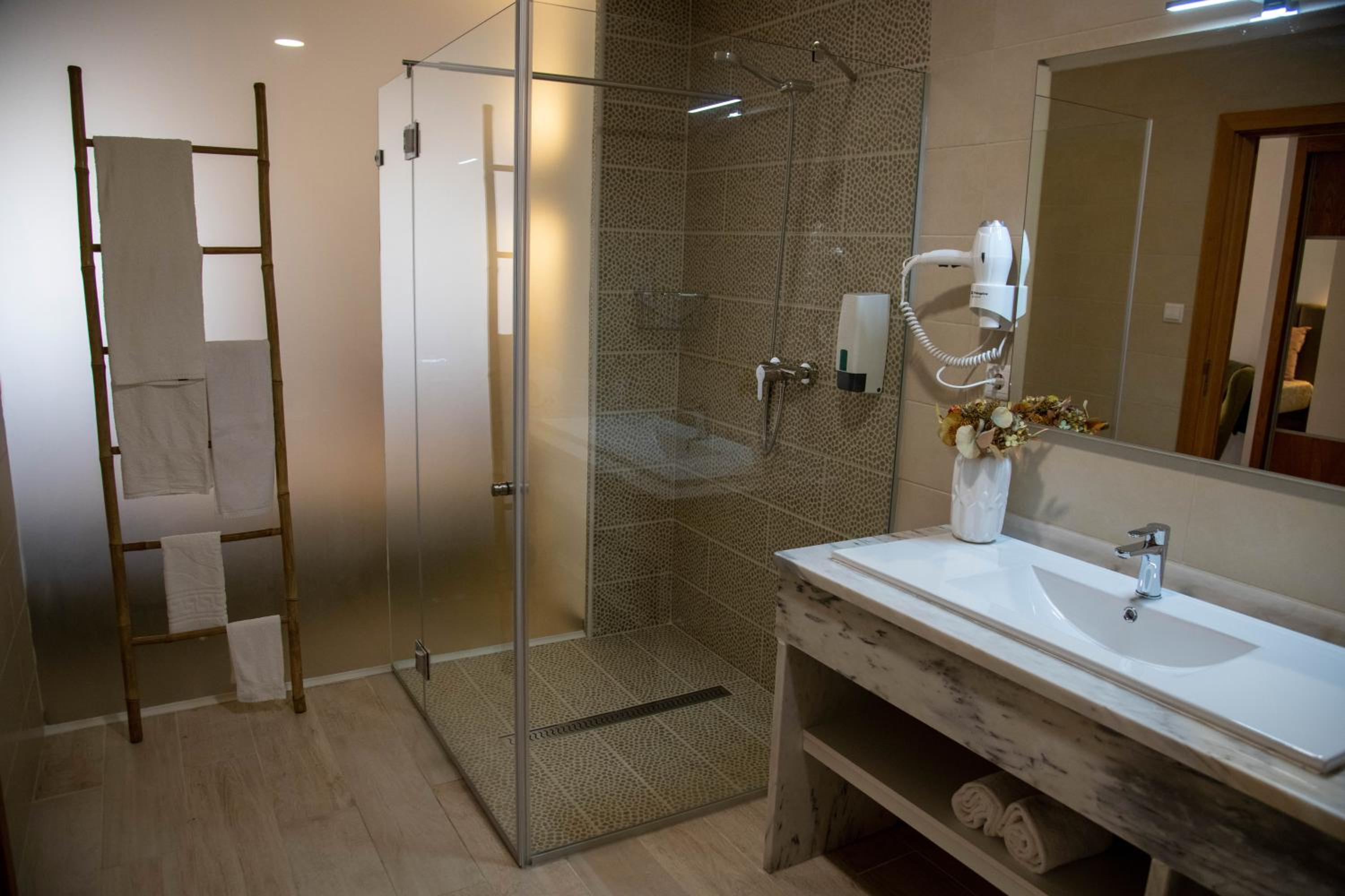 Family Suite photo 2