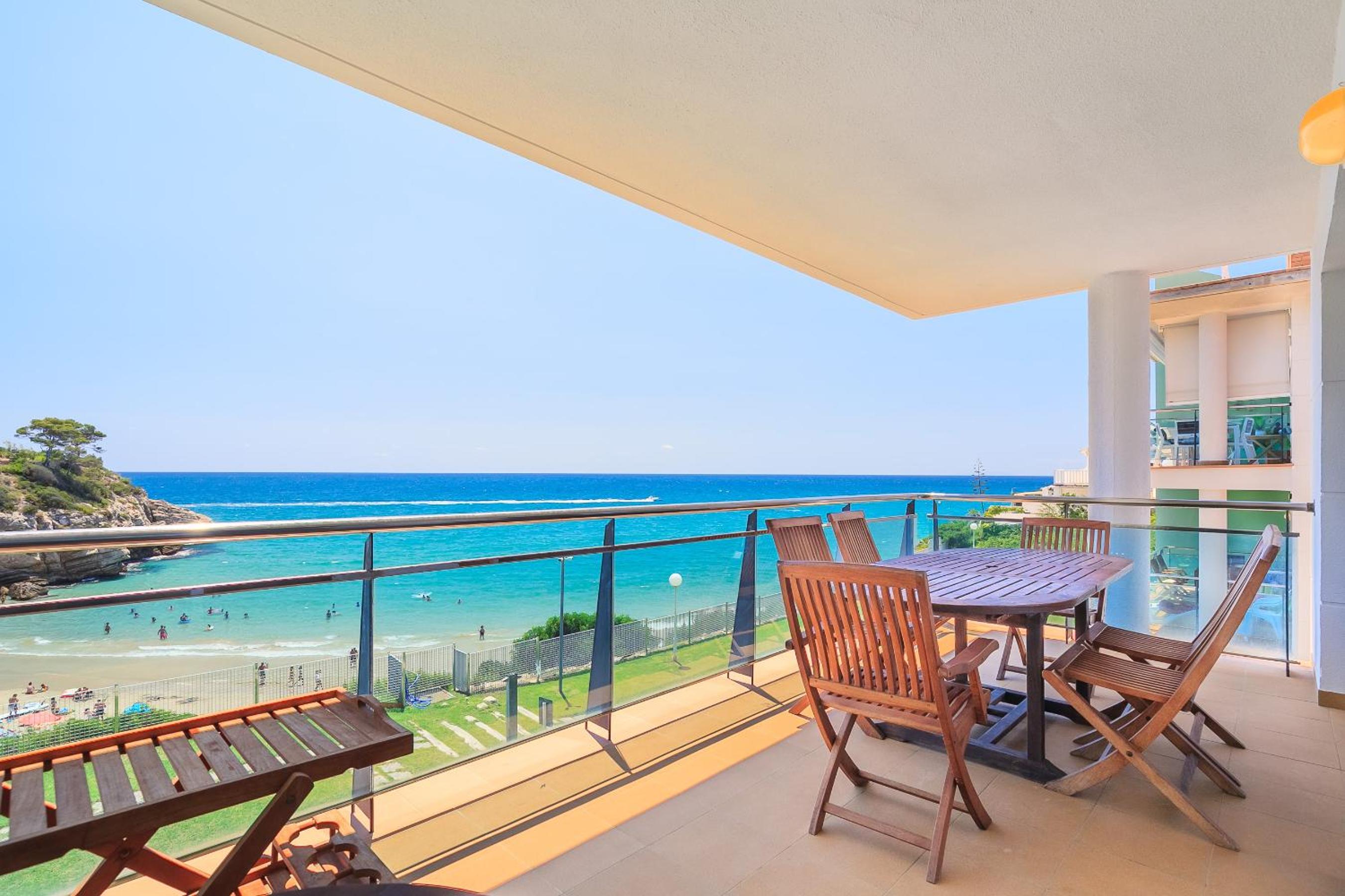 Family Apartment with Sea View photo 1