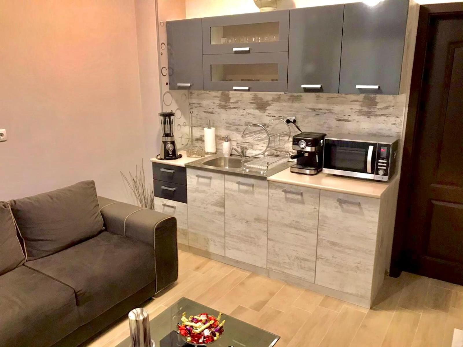 Two-Bedroom Apartment - Photo 9