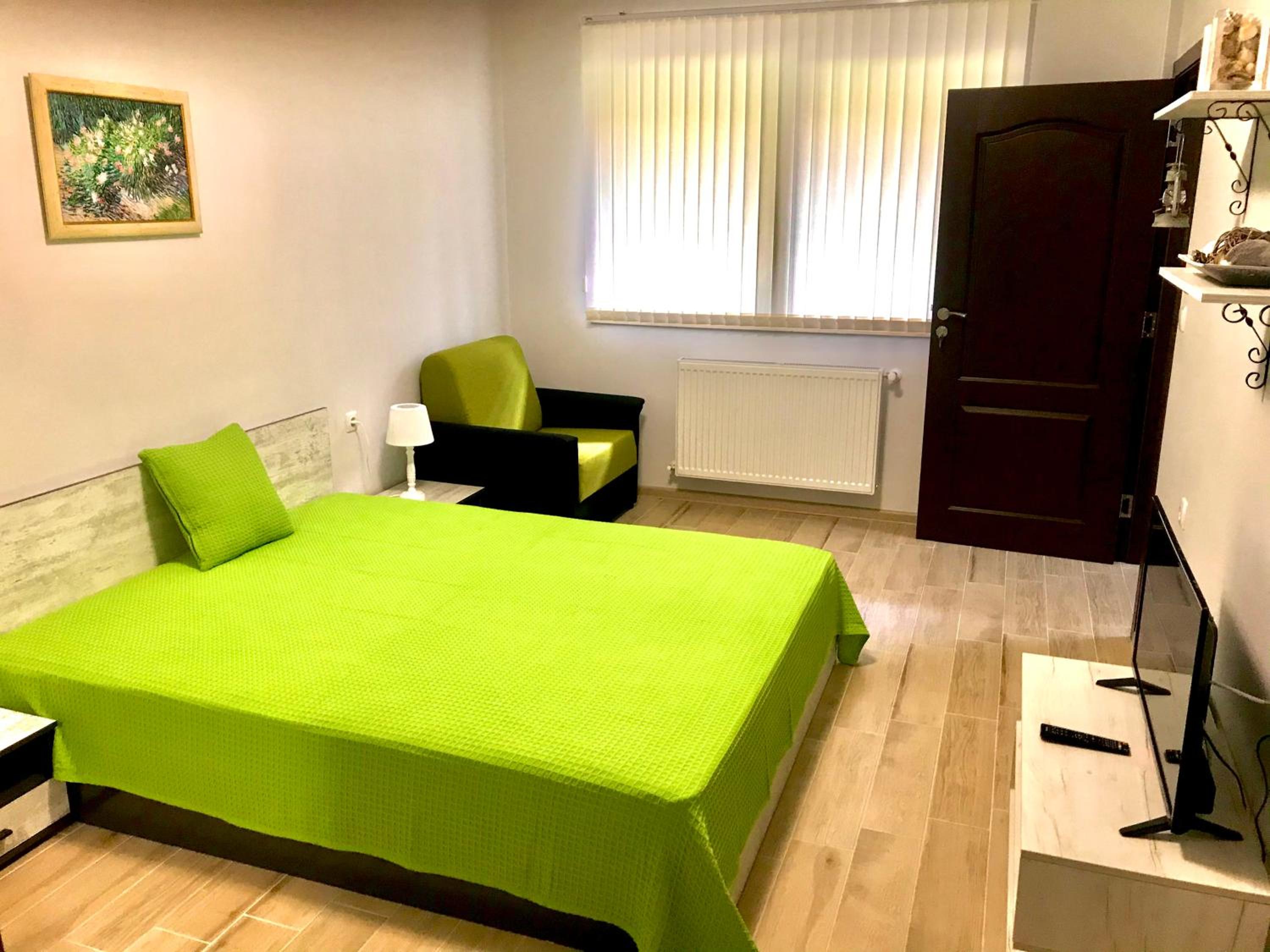 Two-Bedroom Apartment - Photo 2