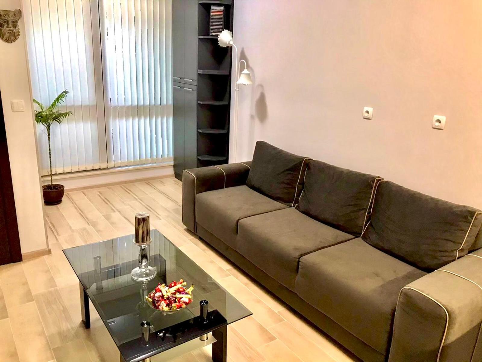 Two-Bedroom Apartment - Photo 3