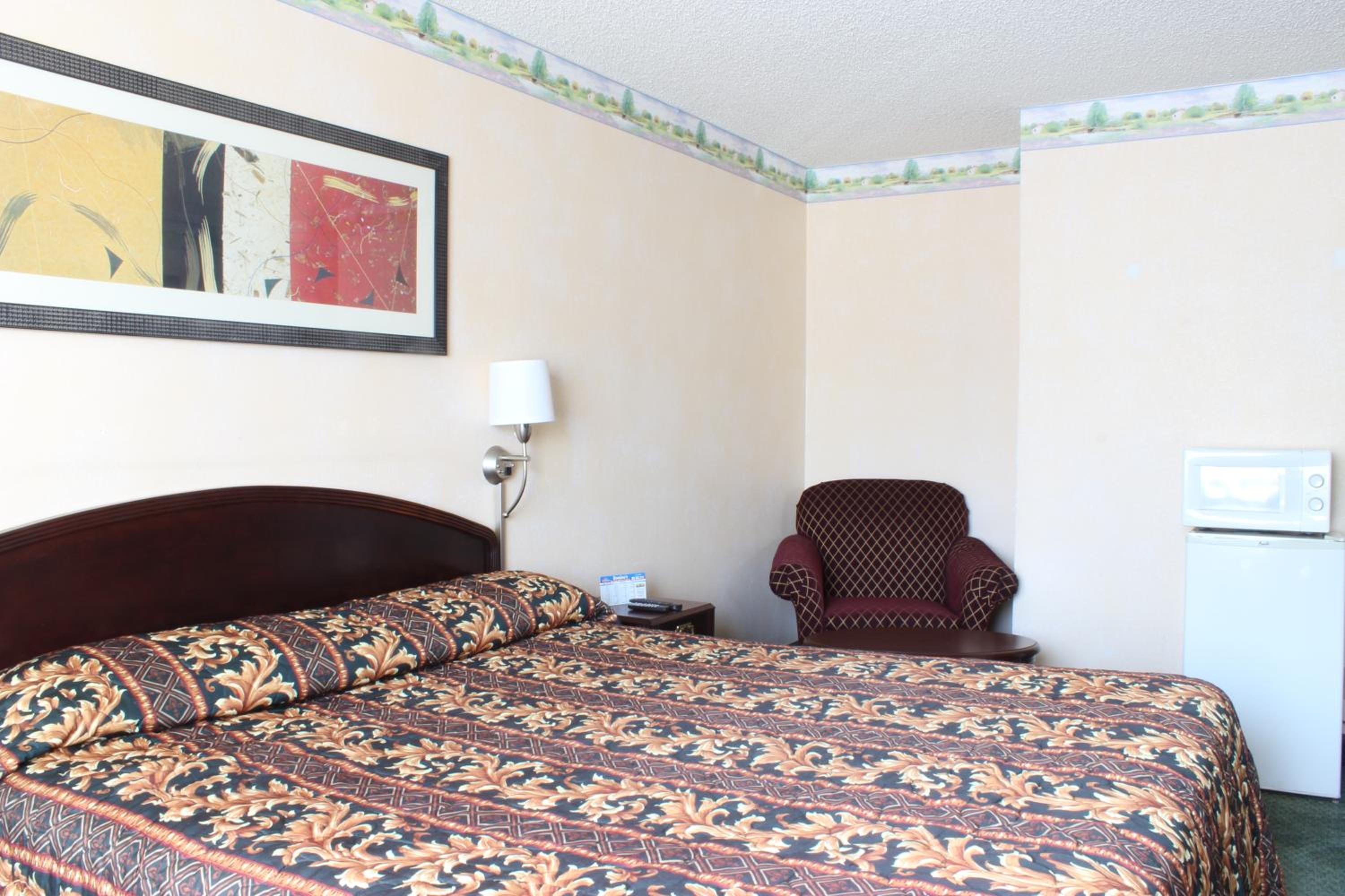 Queen Room - Photo 3