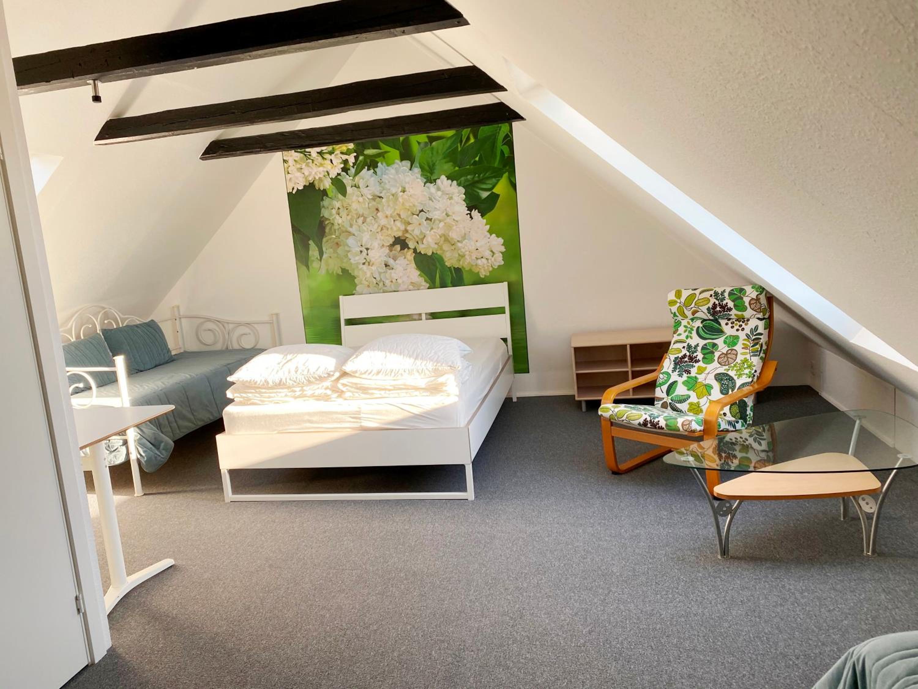 Family Double Room - Photo 4