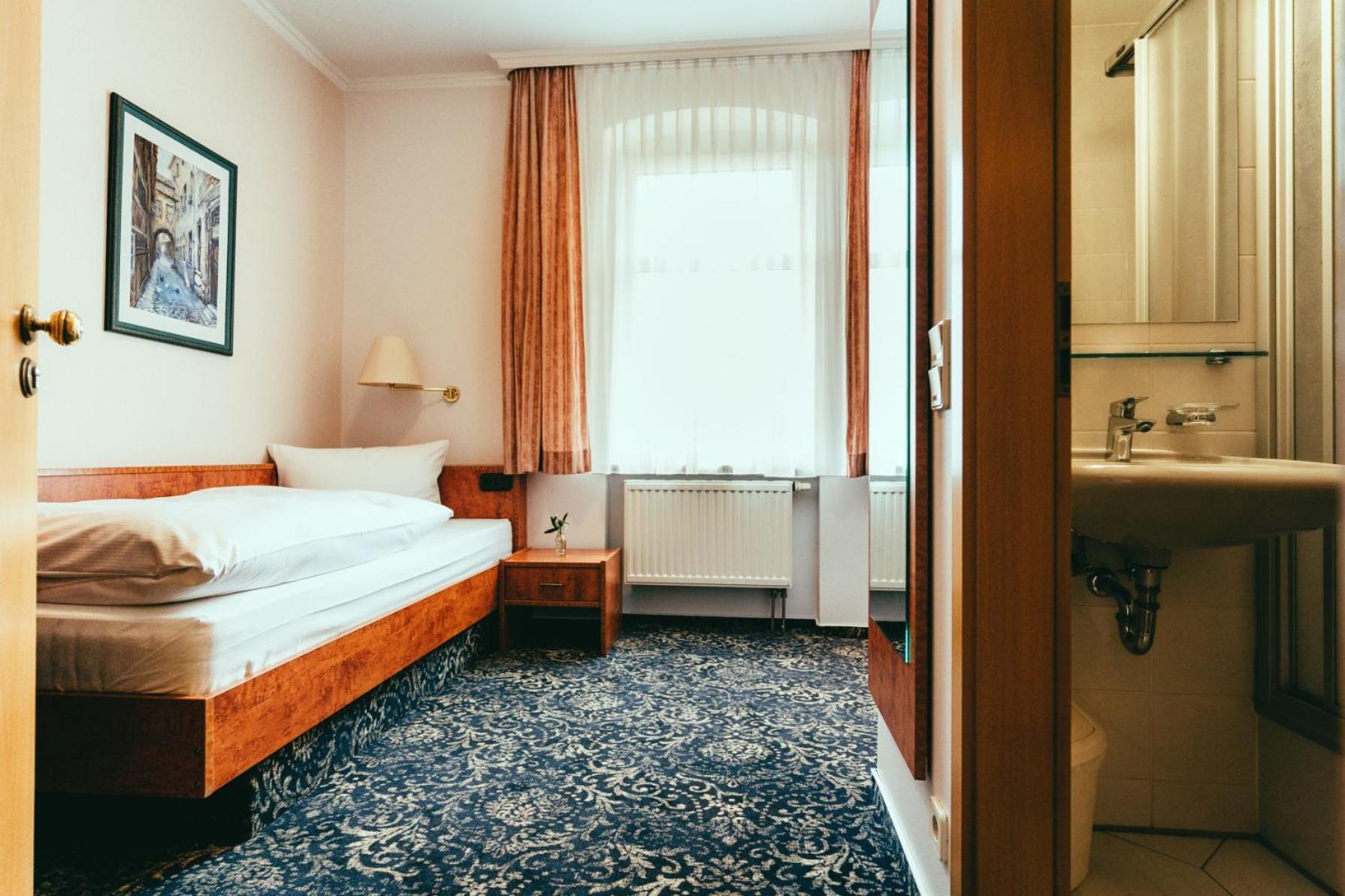 Single Room photo 1