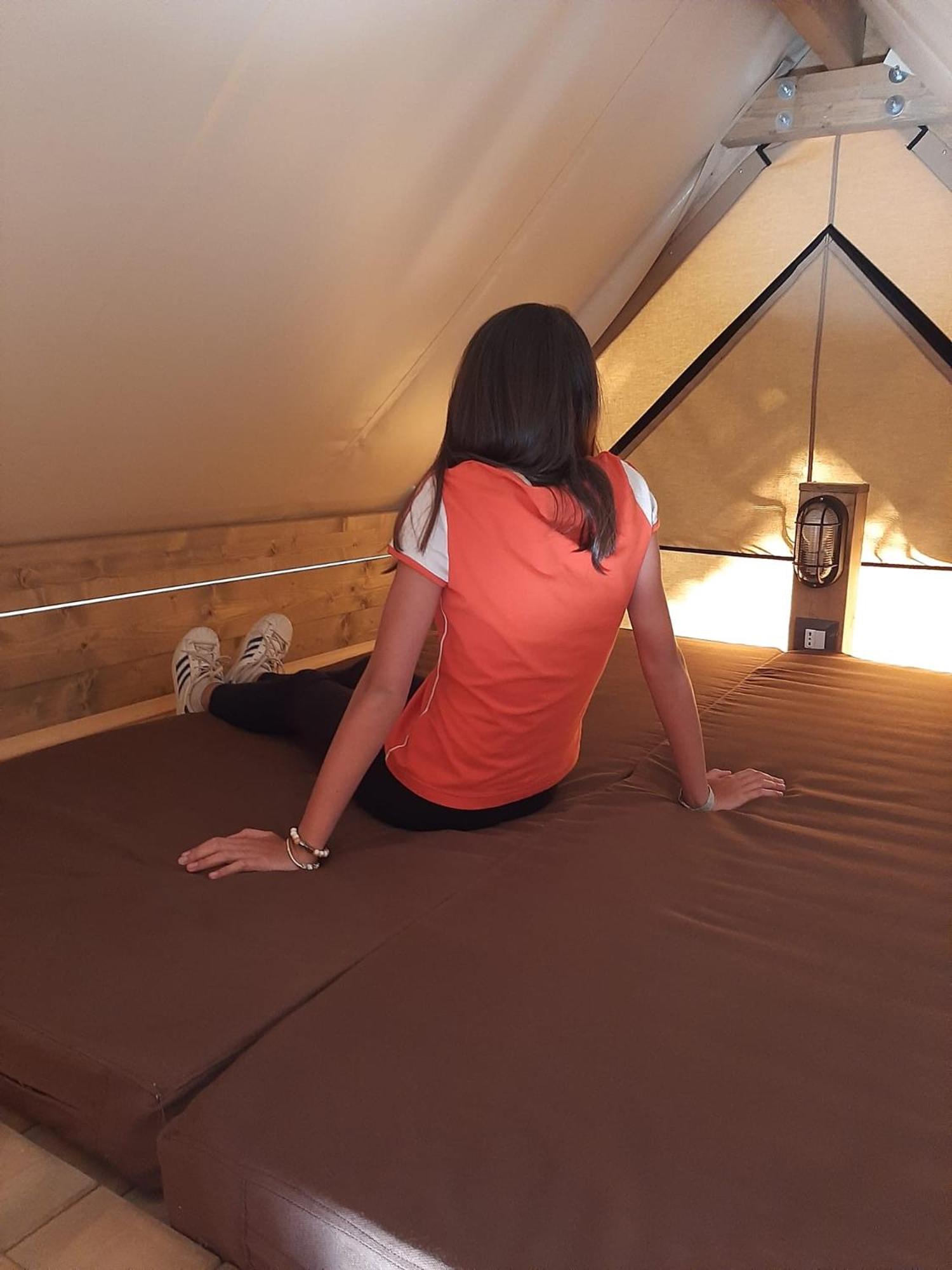Tent - Split - Photo 8