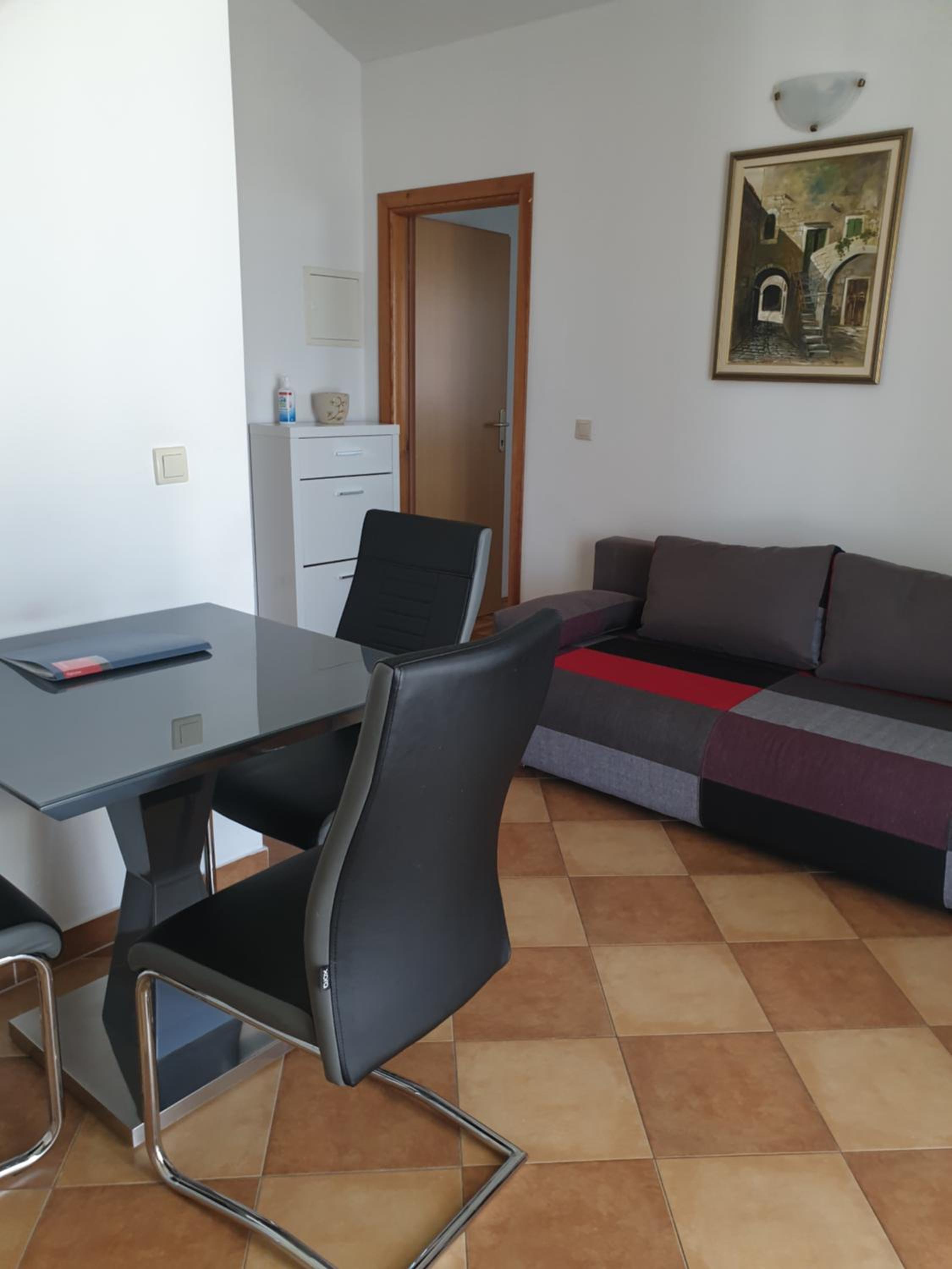 One-Bedroom Apartment with Balcony, Garden View and Pool View 2