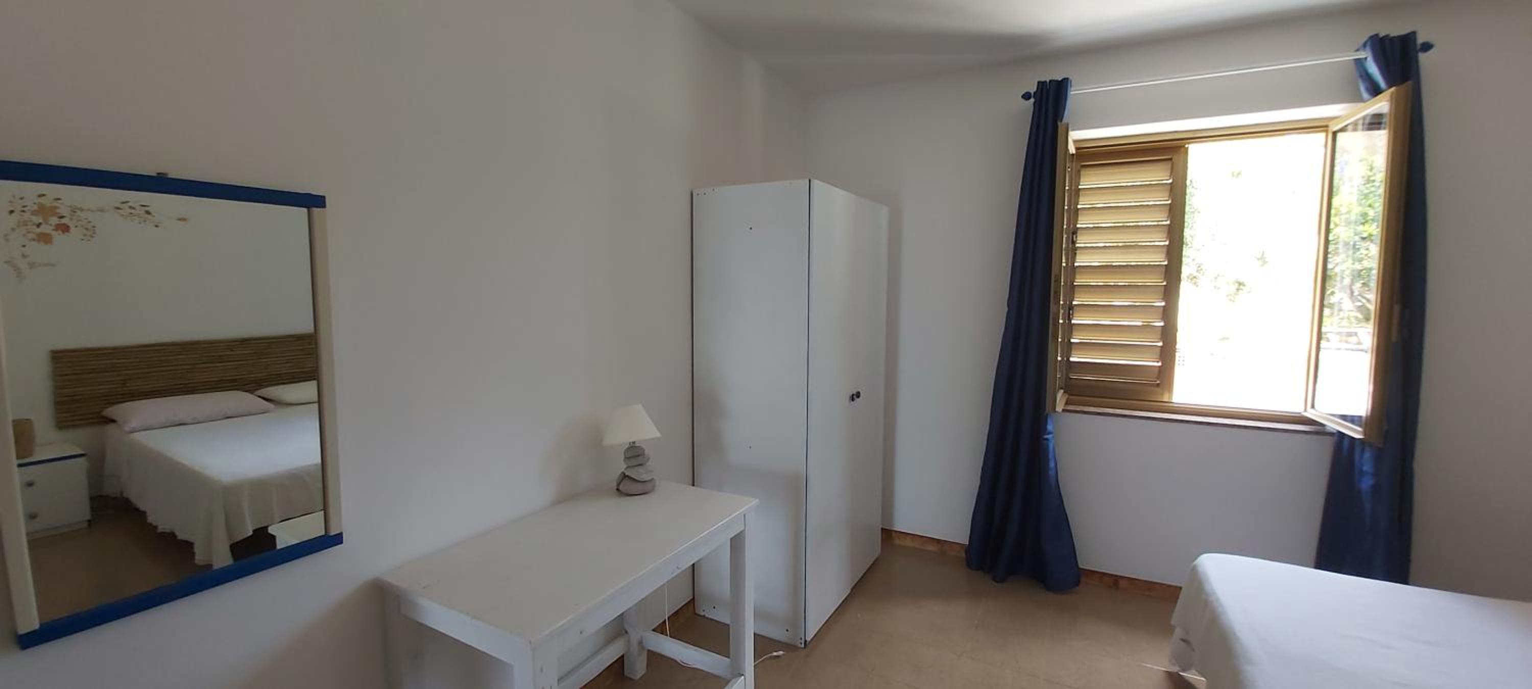 Superior Triple Room with Sea View - Photo 6