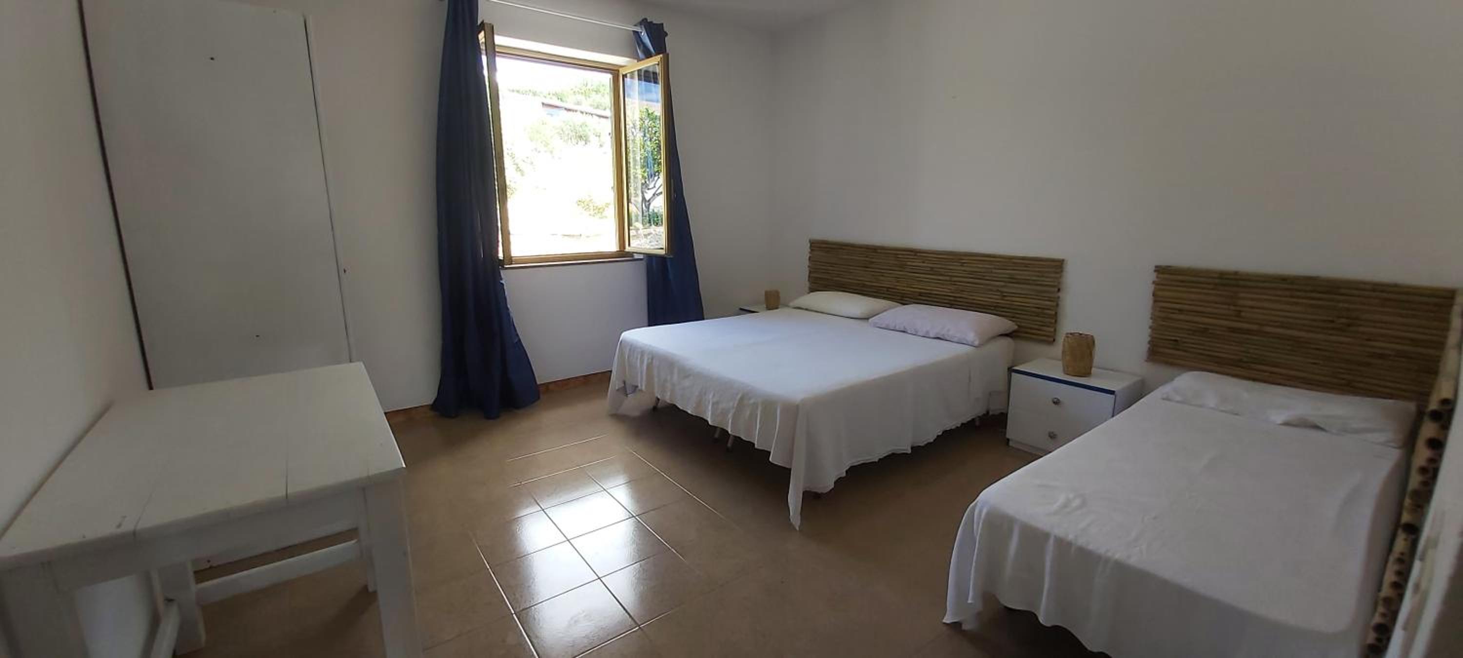 Superior Triple Room with Sea View - Photo 5