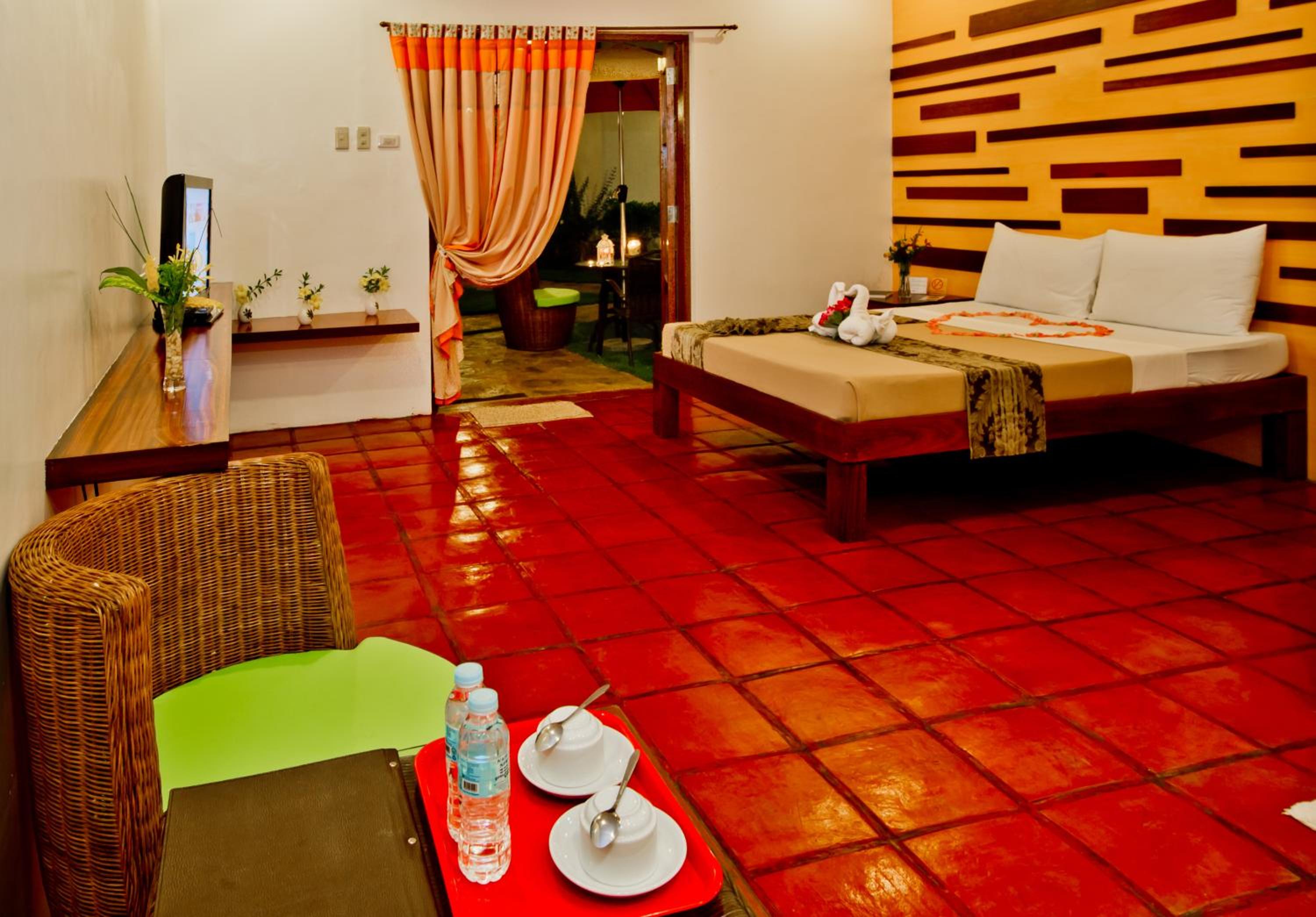 Suite with Garden View photo 3