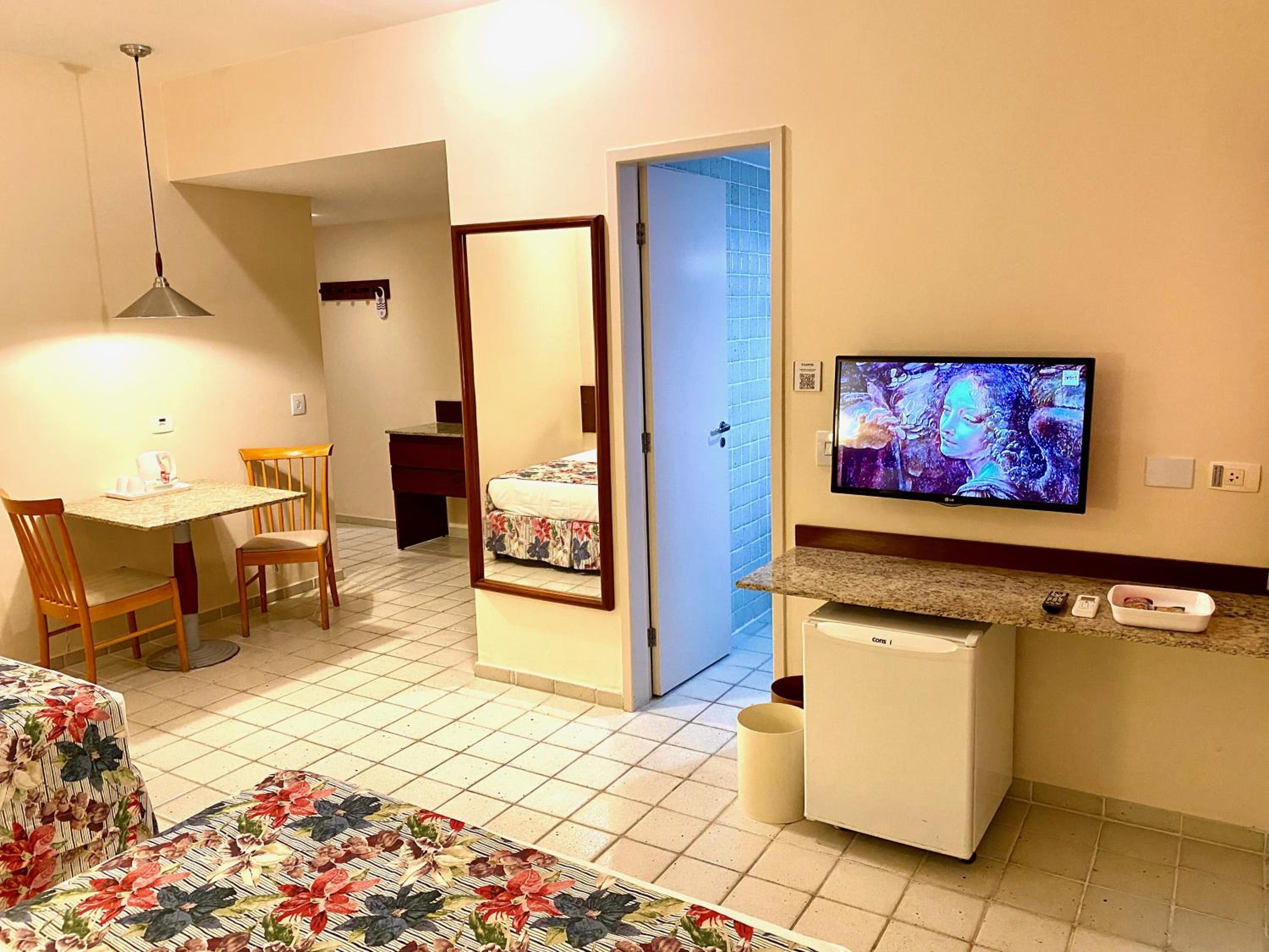 Comfort Room - Photo 4