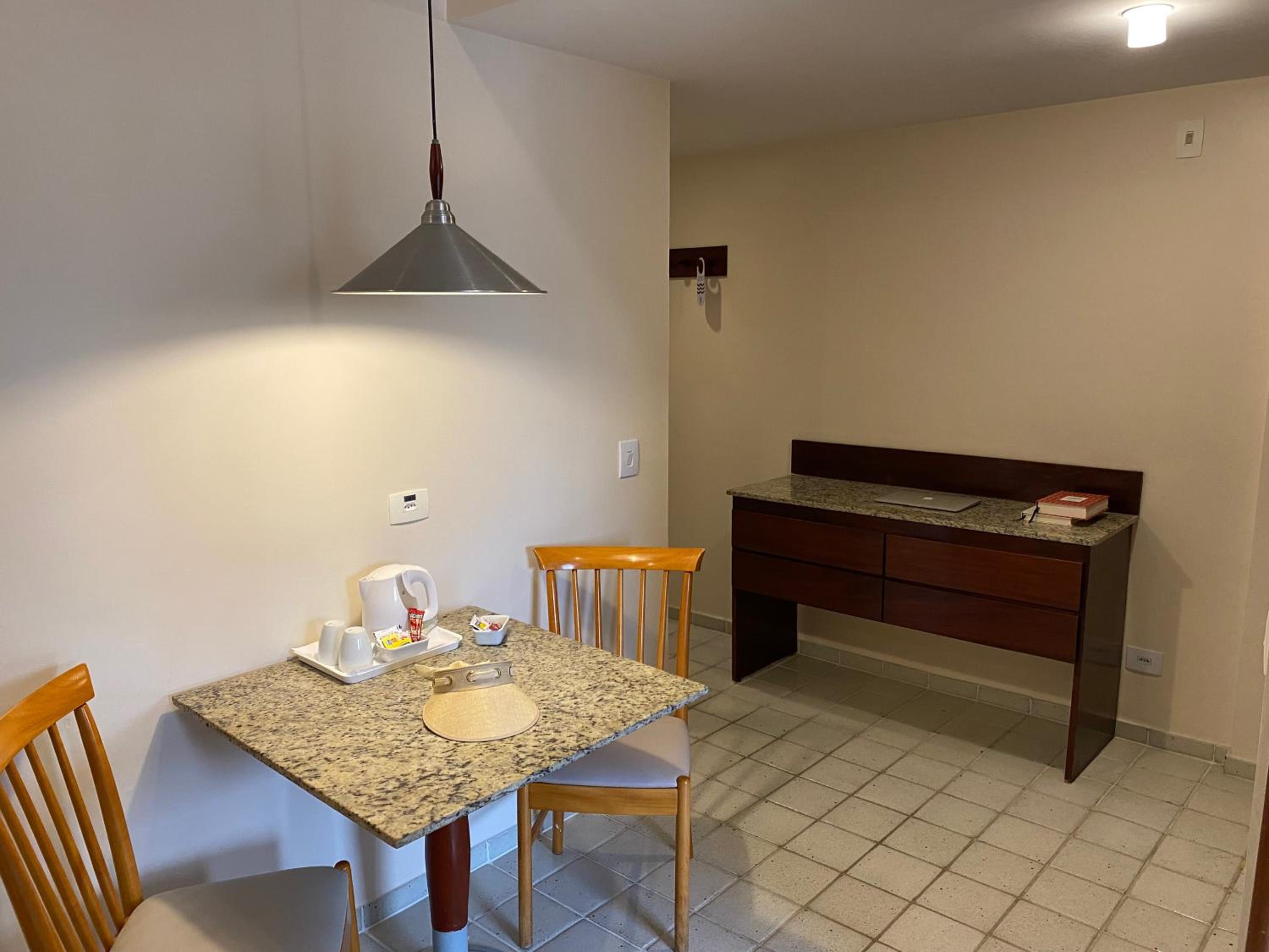 Comfort Room - Photo 9
