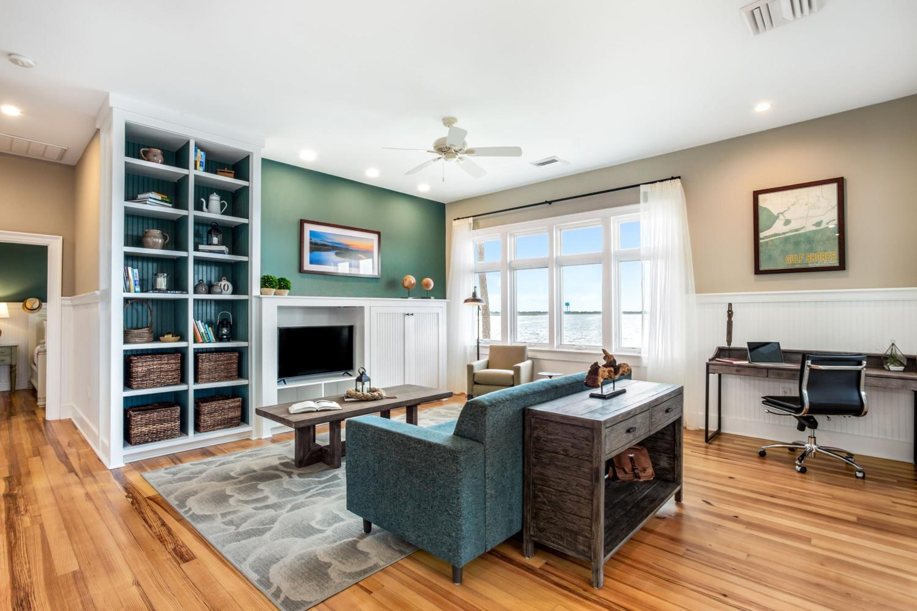 Three-Bedroom House photo 1