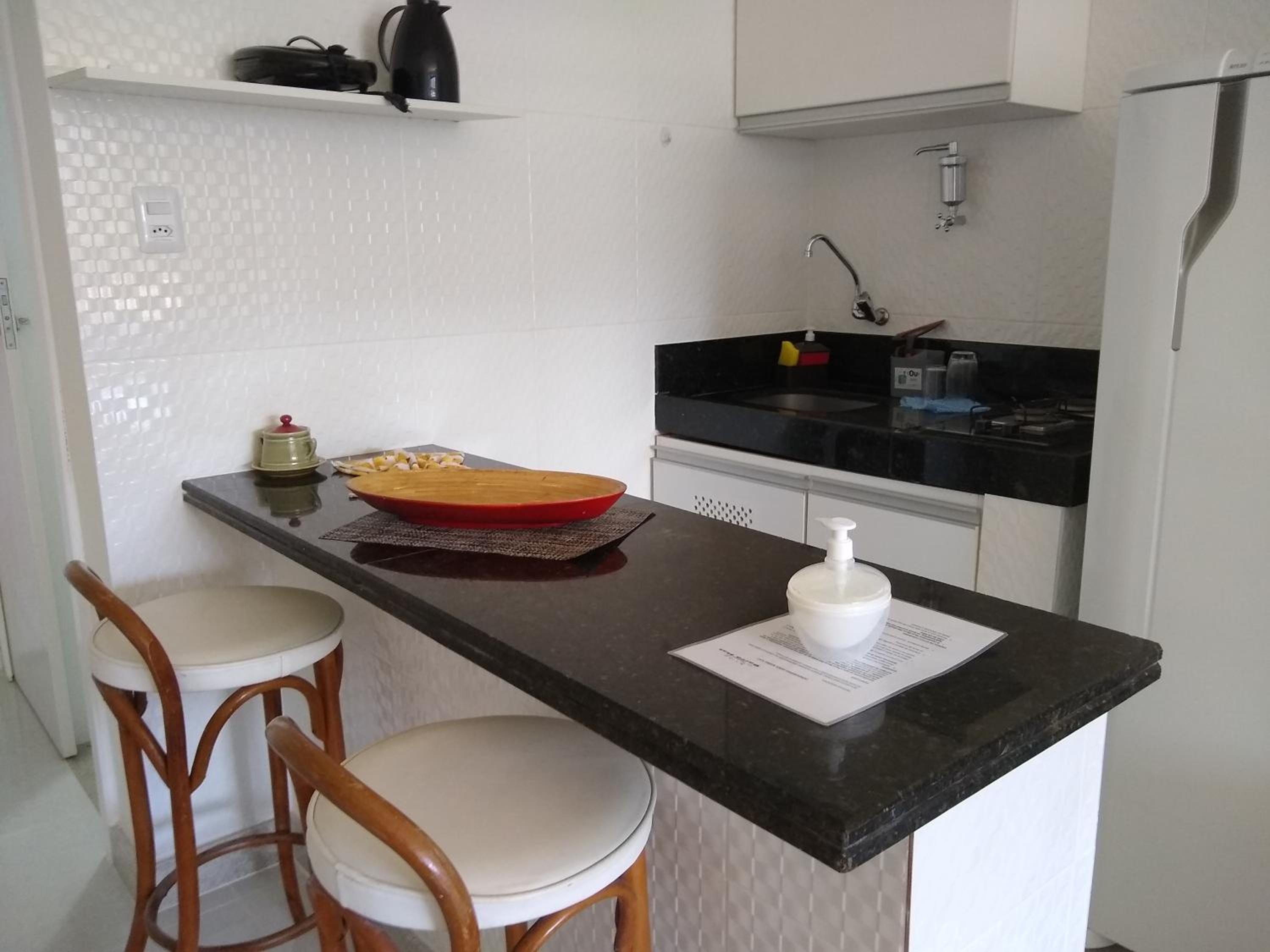 Studio Apartment - Photo 22