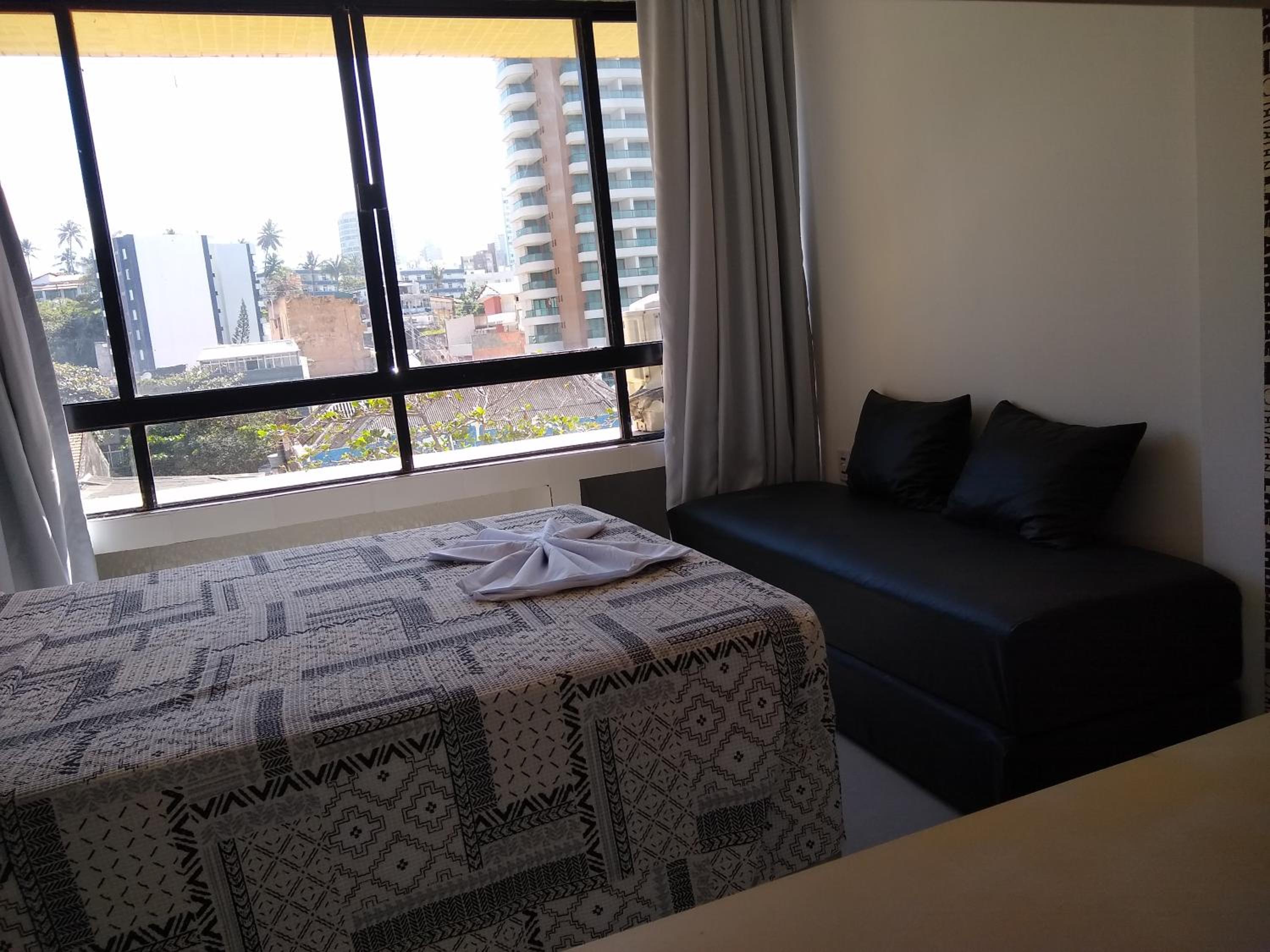 Studio Apartment - Photo 19