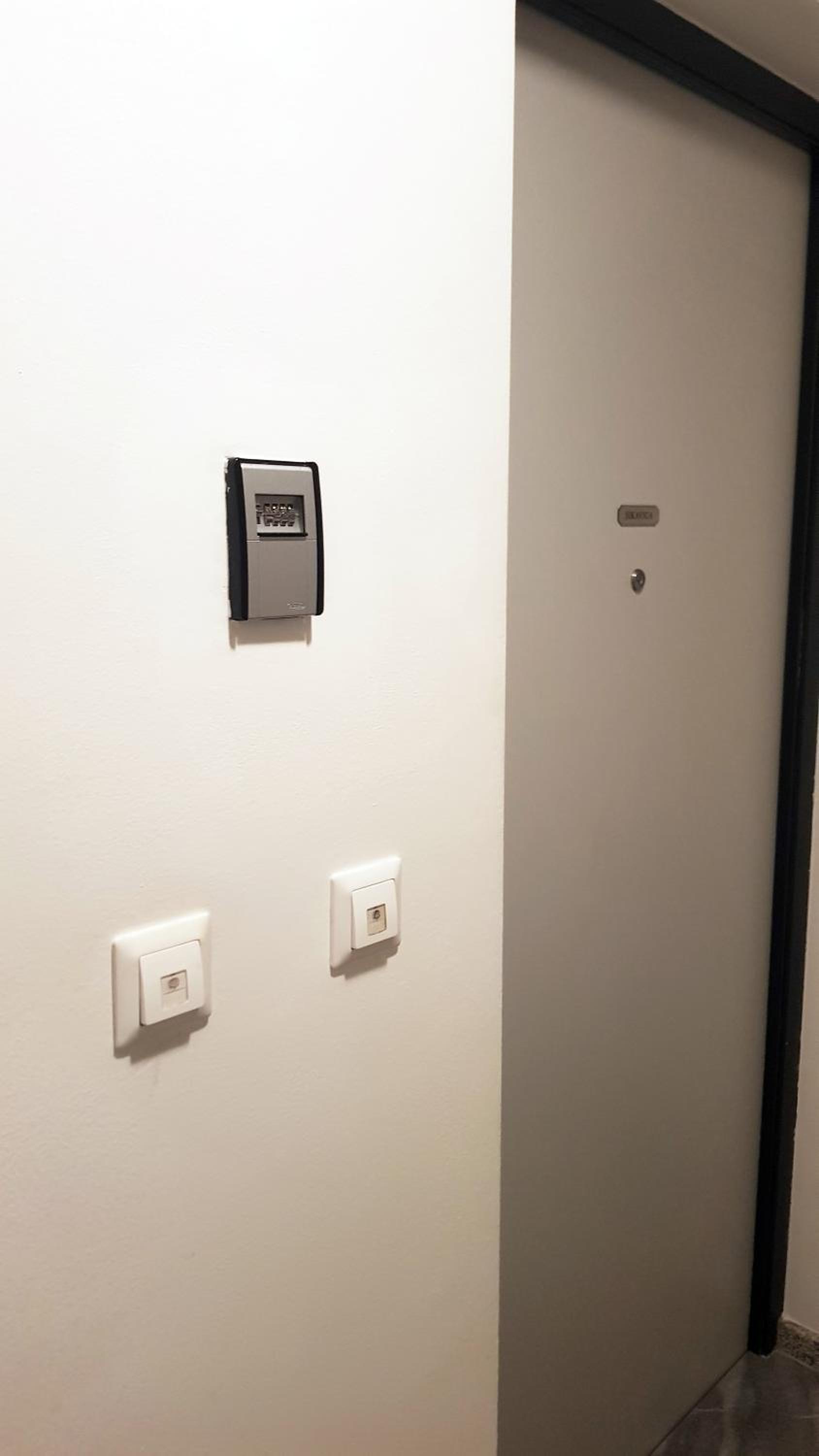 Two-Bedroom Apartment - Photo 45