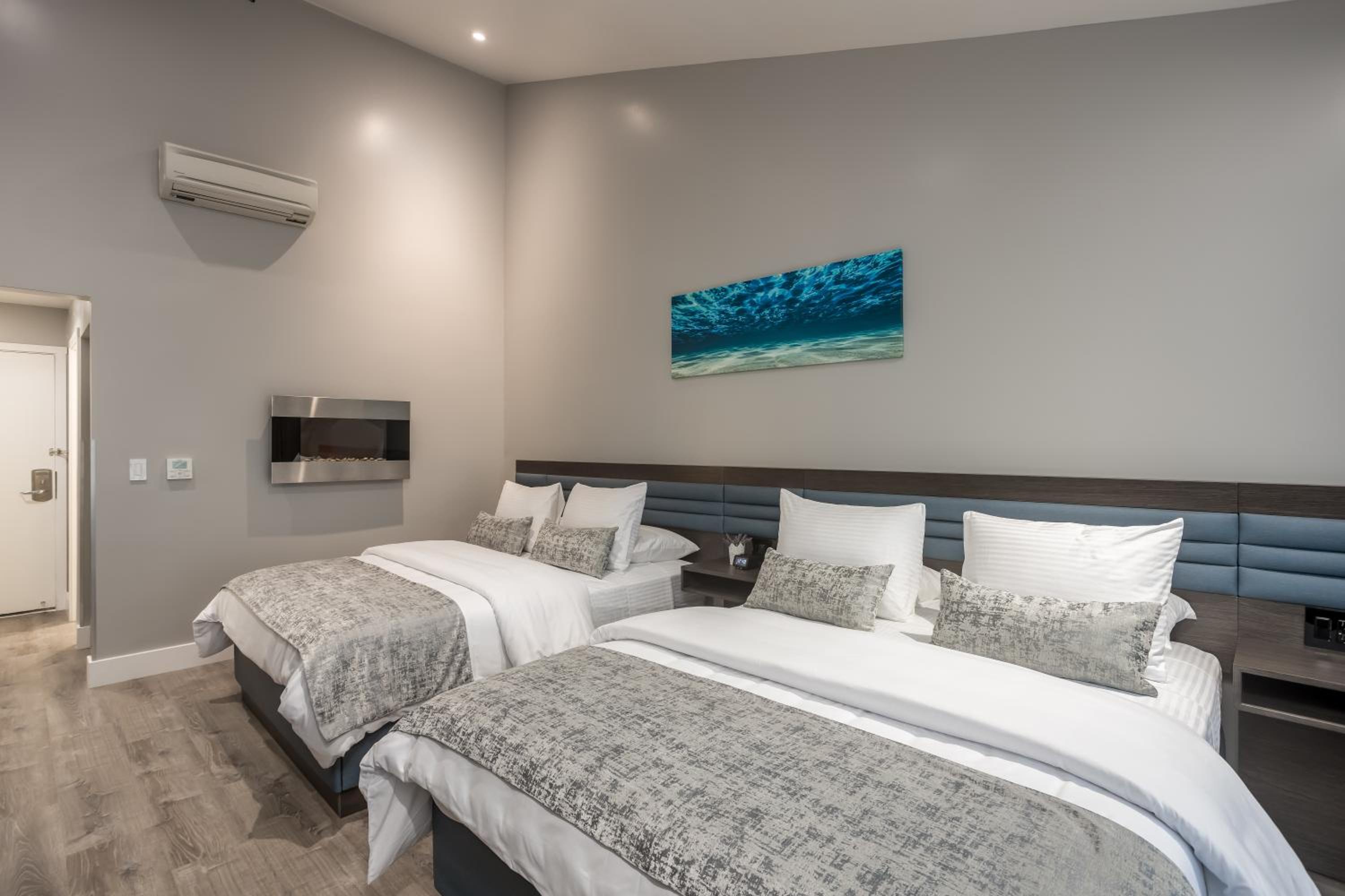 Double Room - Photo 6