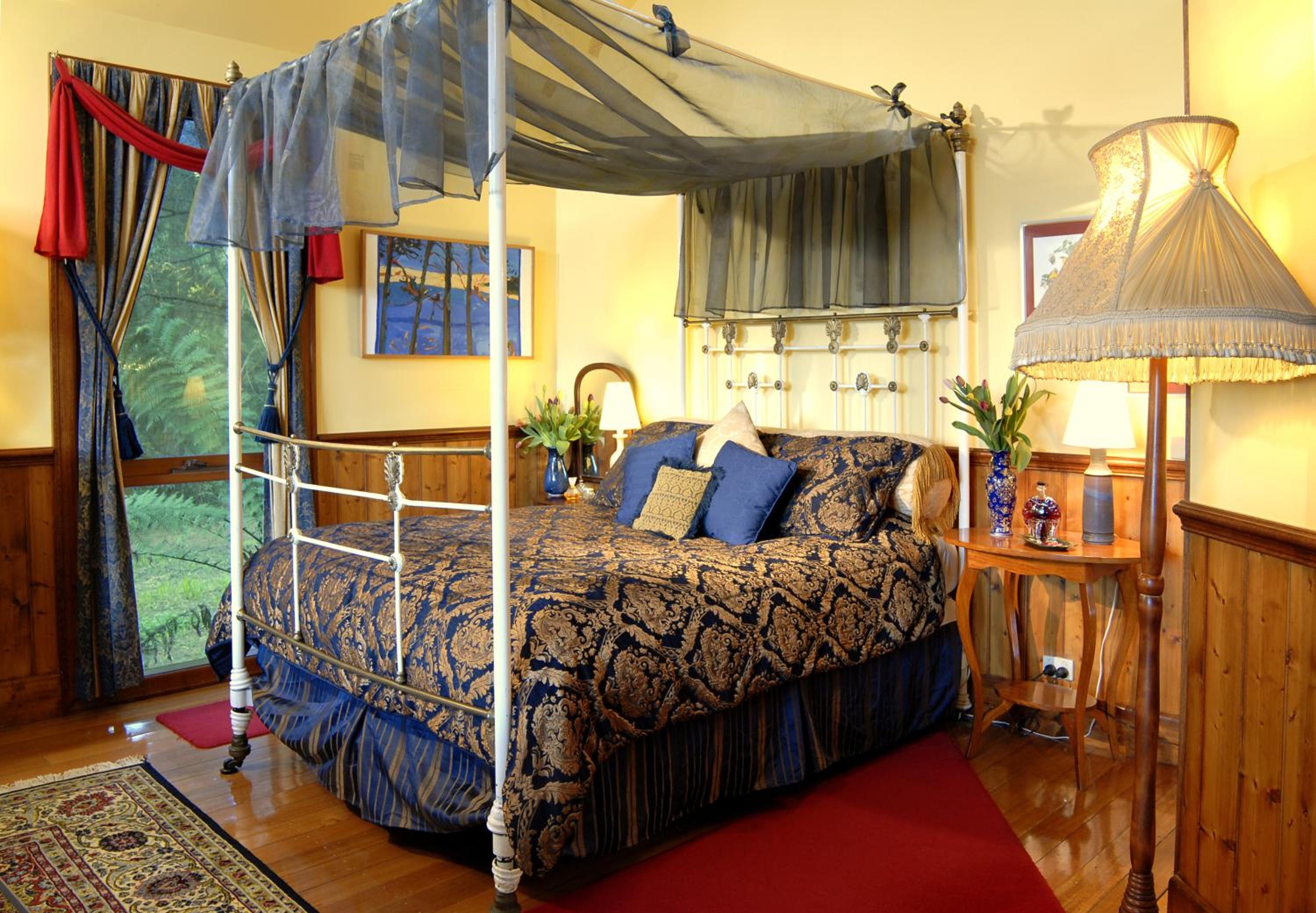 One Bedroom Cottage - Fernwood photo 2