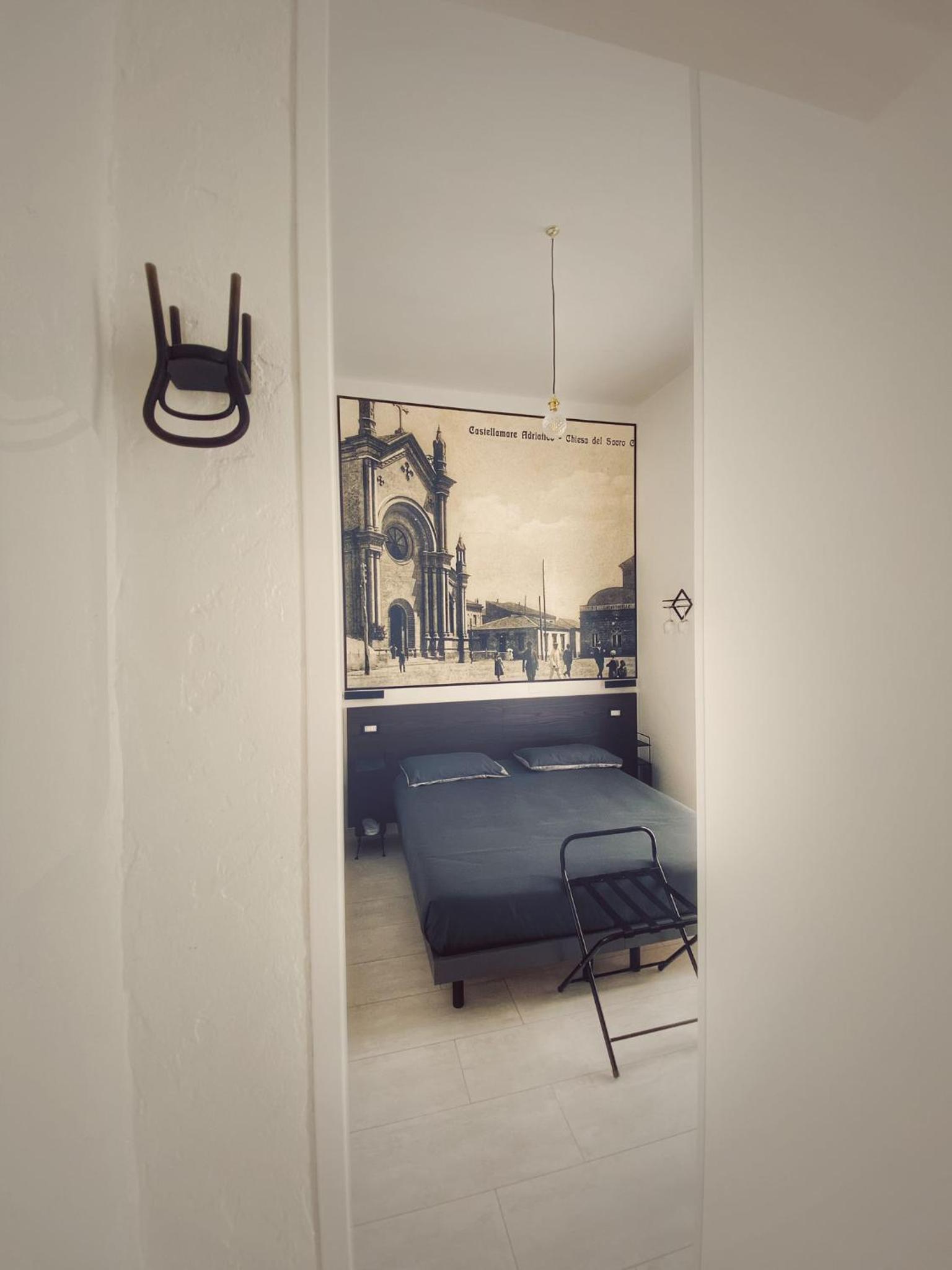 Superior Double or Twin Room with City View - Photo 14